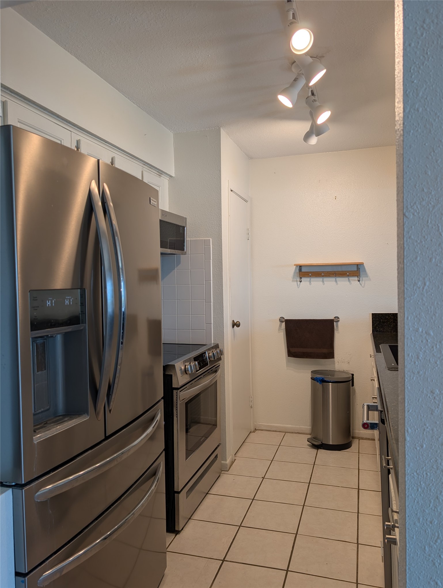 8402 Seawall Boulevard 4 Property Photo 22