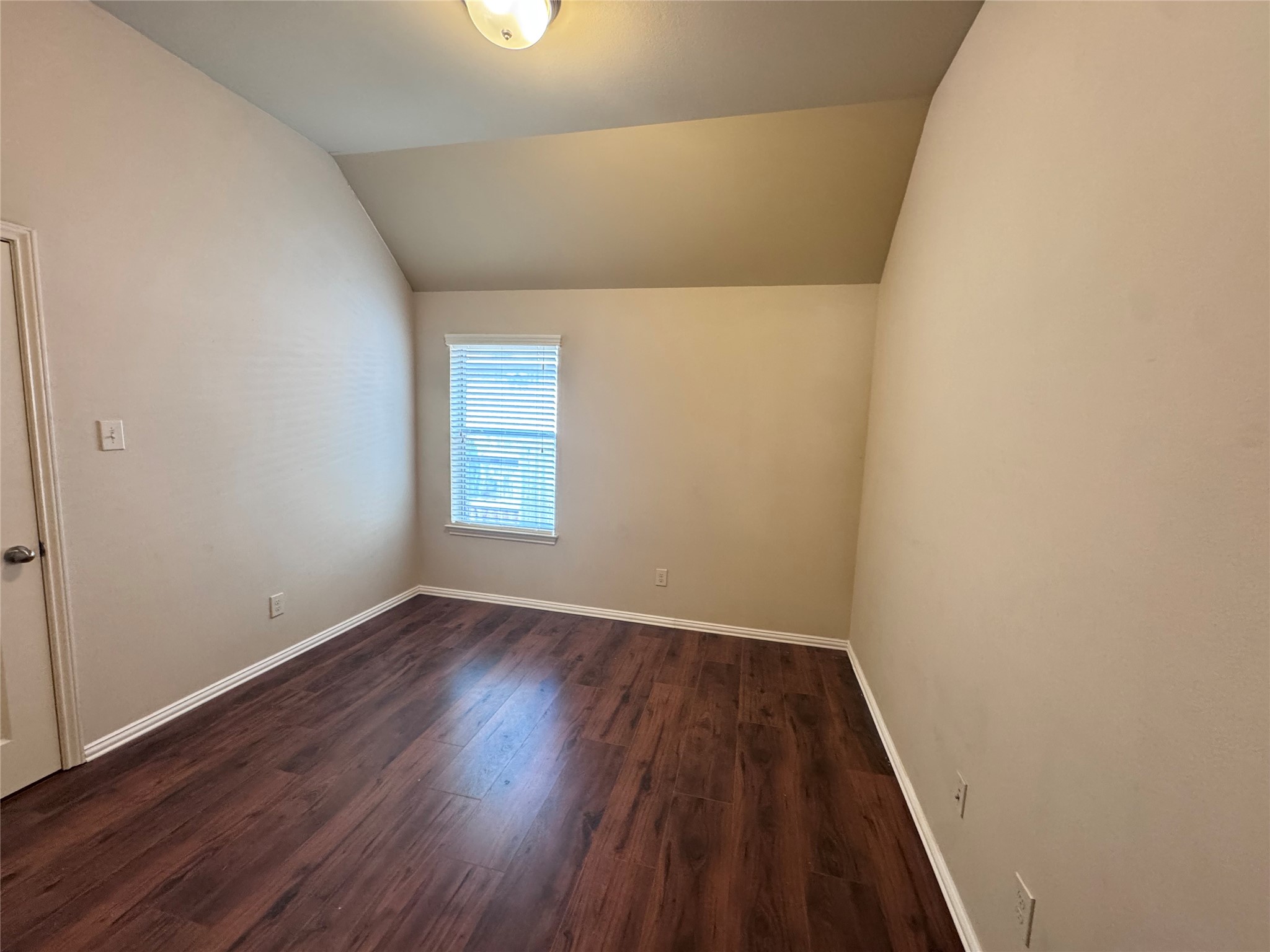 22010 Rustic Canyon Lane Property Photo 4