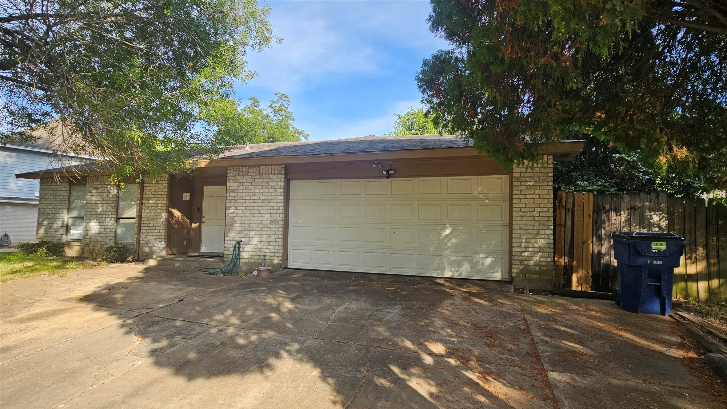 15303 Gran Vista Drive Property Photo 3