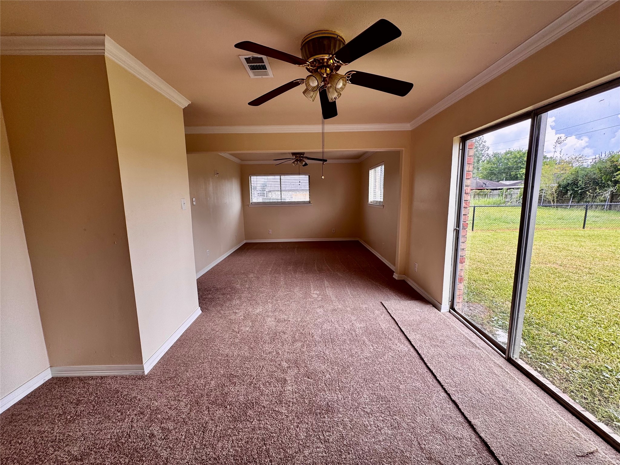 2565 W Virginia Street Property Photo 6