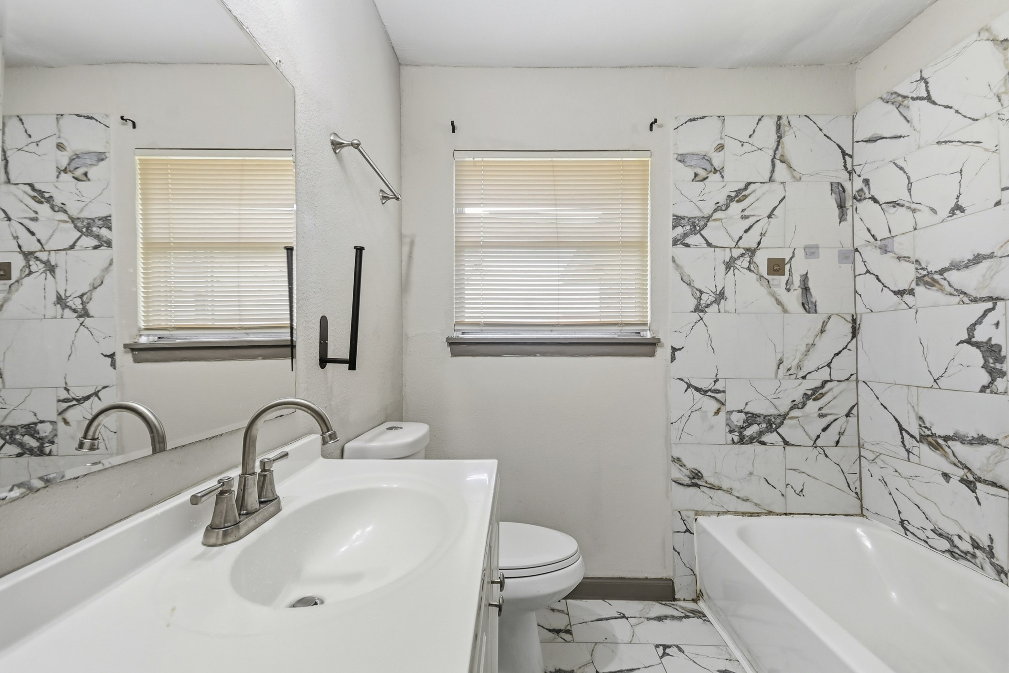 5413 Vae Drive Property Photo 6