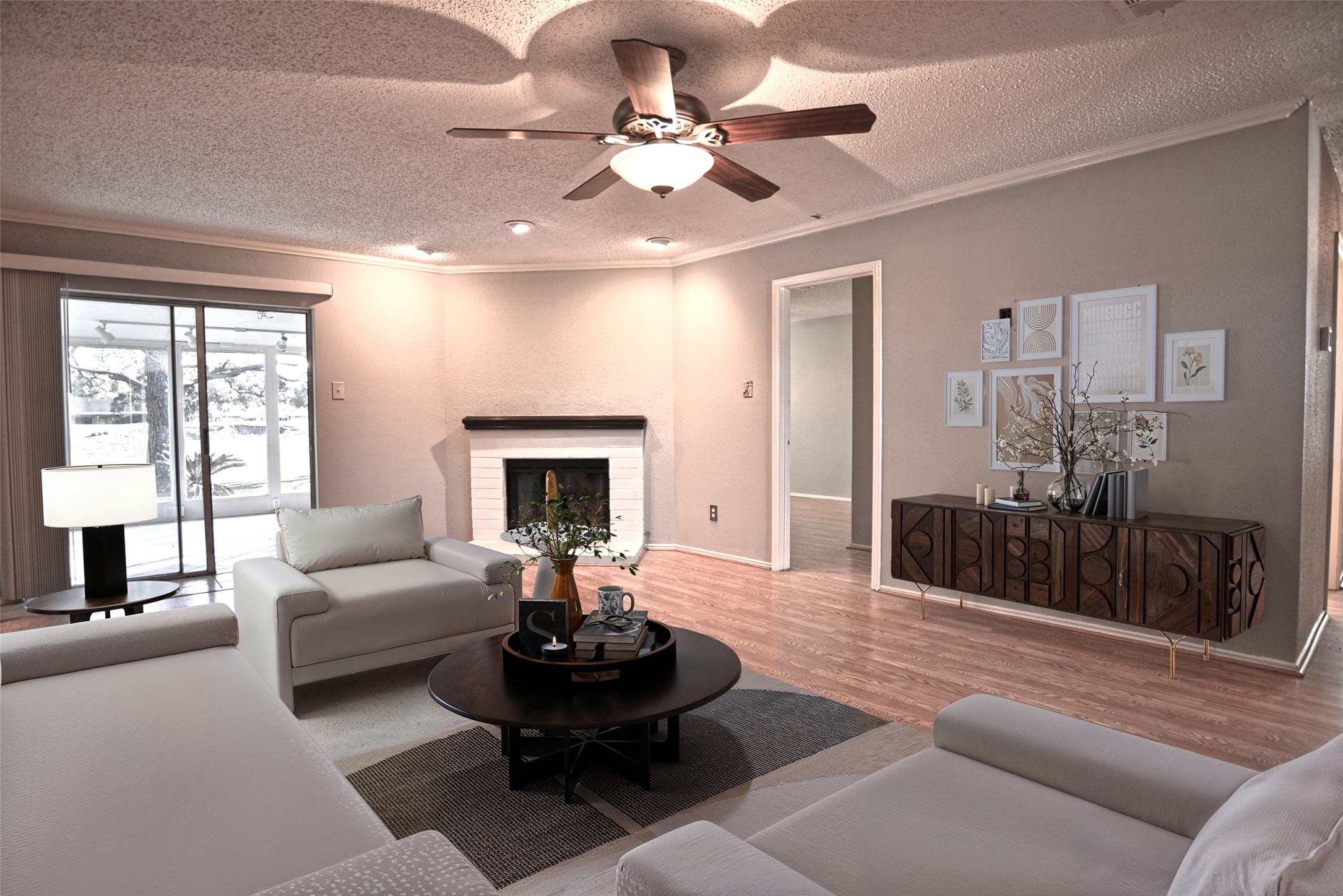 810 Birchview Court Property Photo 11
