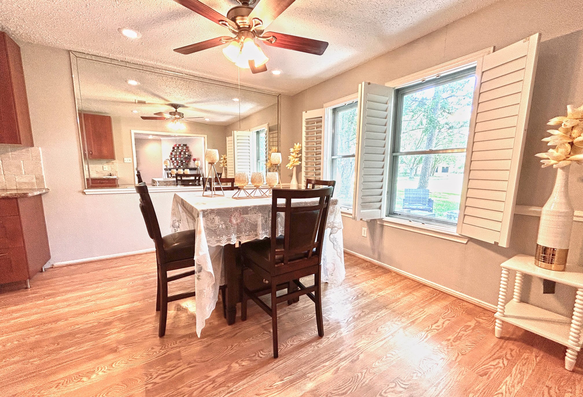 810 Birchview Court Property Photo 18