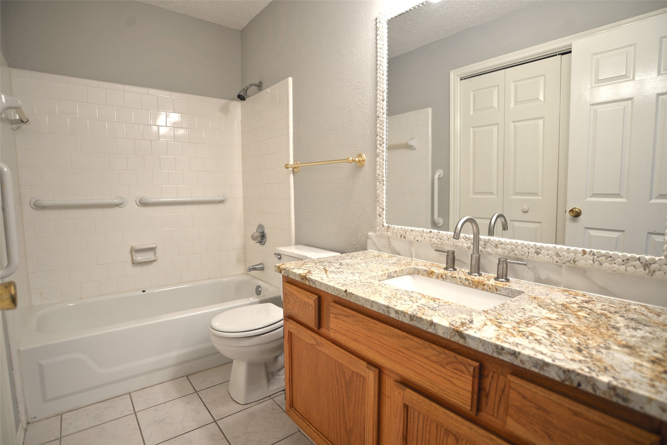 810 Birchview Court Property Photo 25