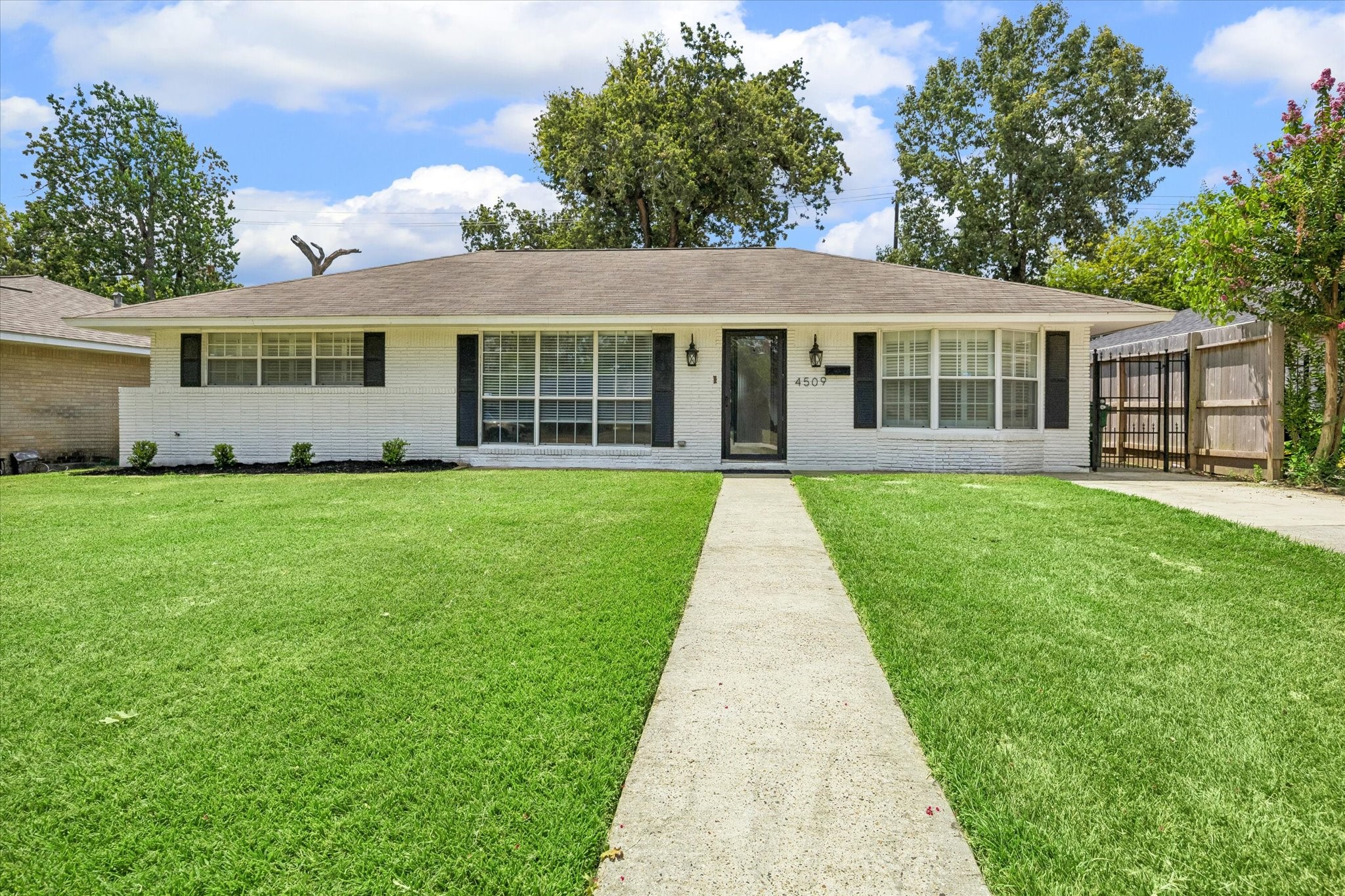 4509 Libbey Lane Property Photo 1