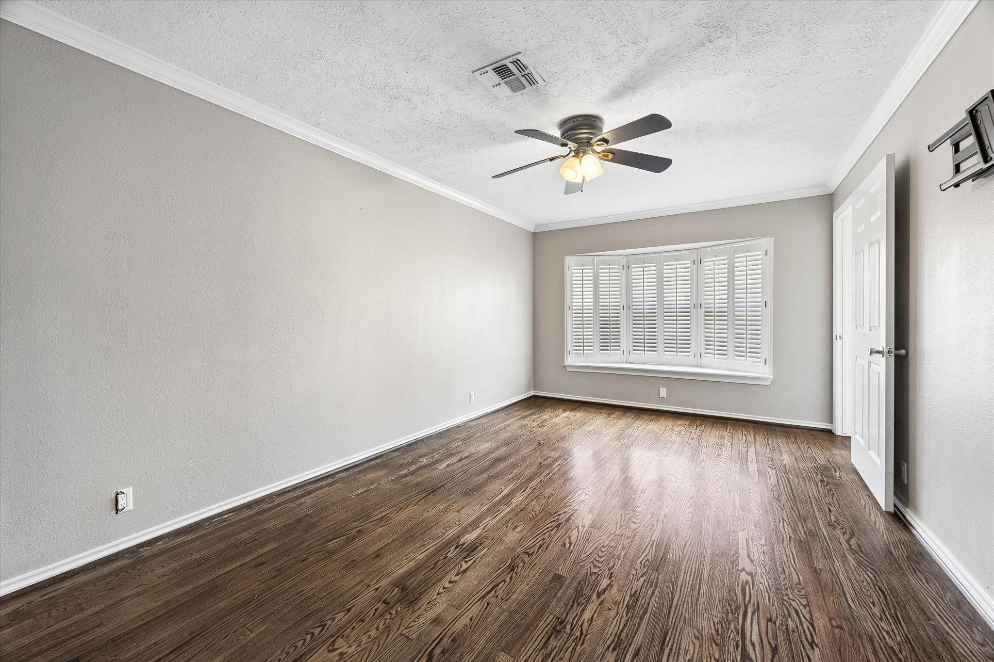 4509 Libbey Lane Property Photo 6