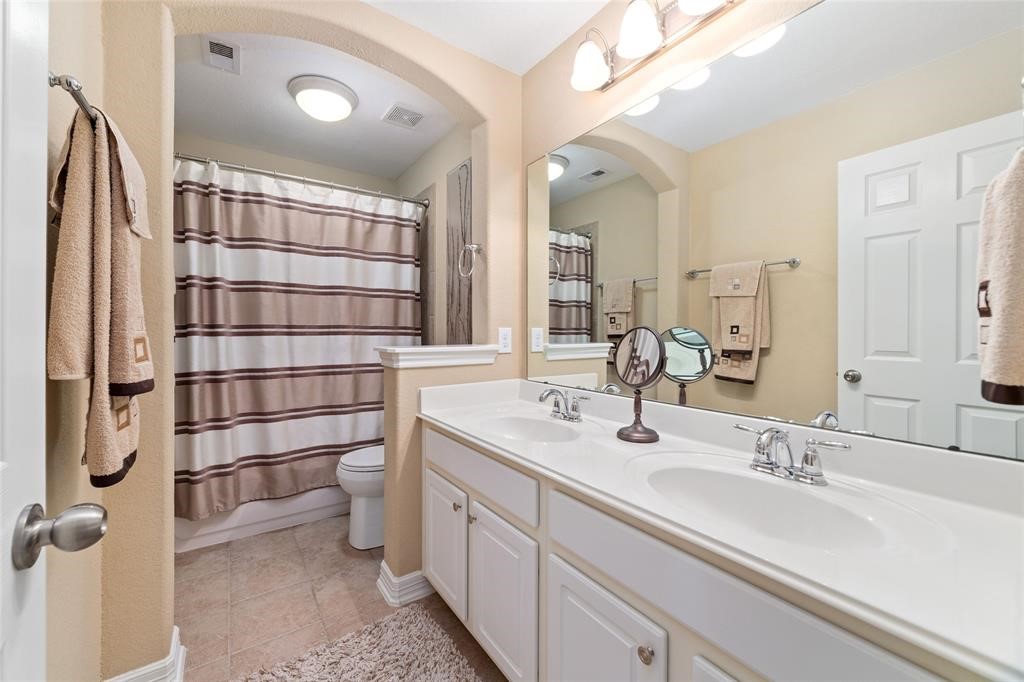 6215 Silver Thistle Lane Property Photo 23