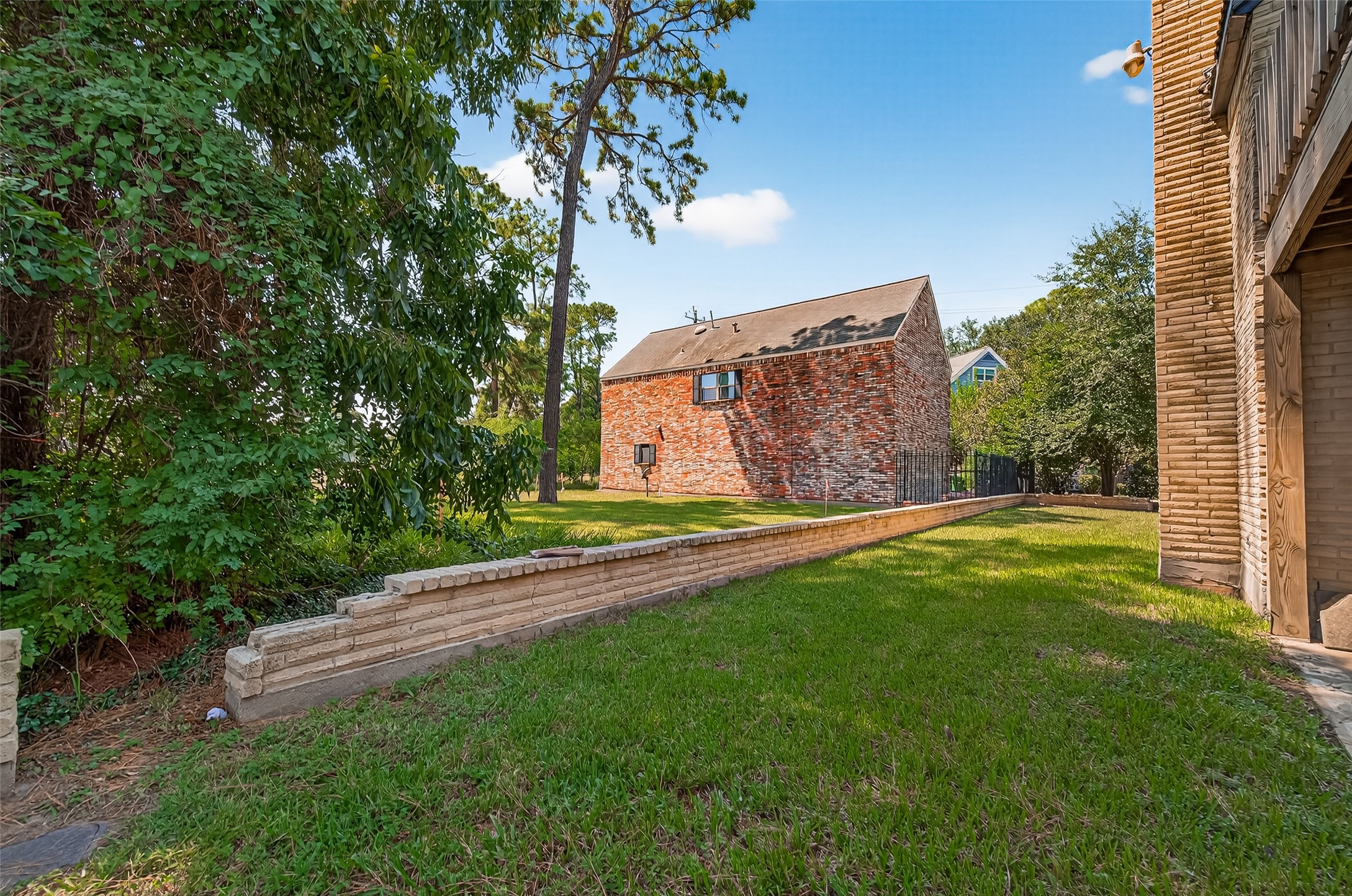 5815 Green Terrace Ln Property Photo 44