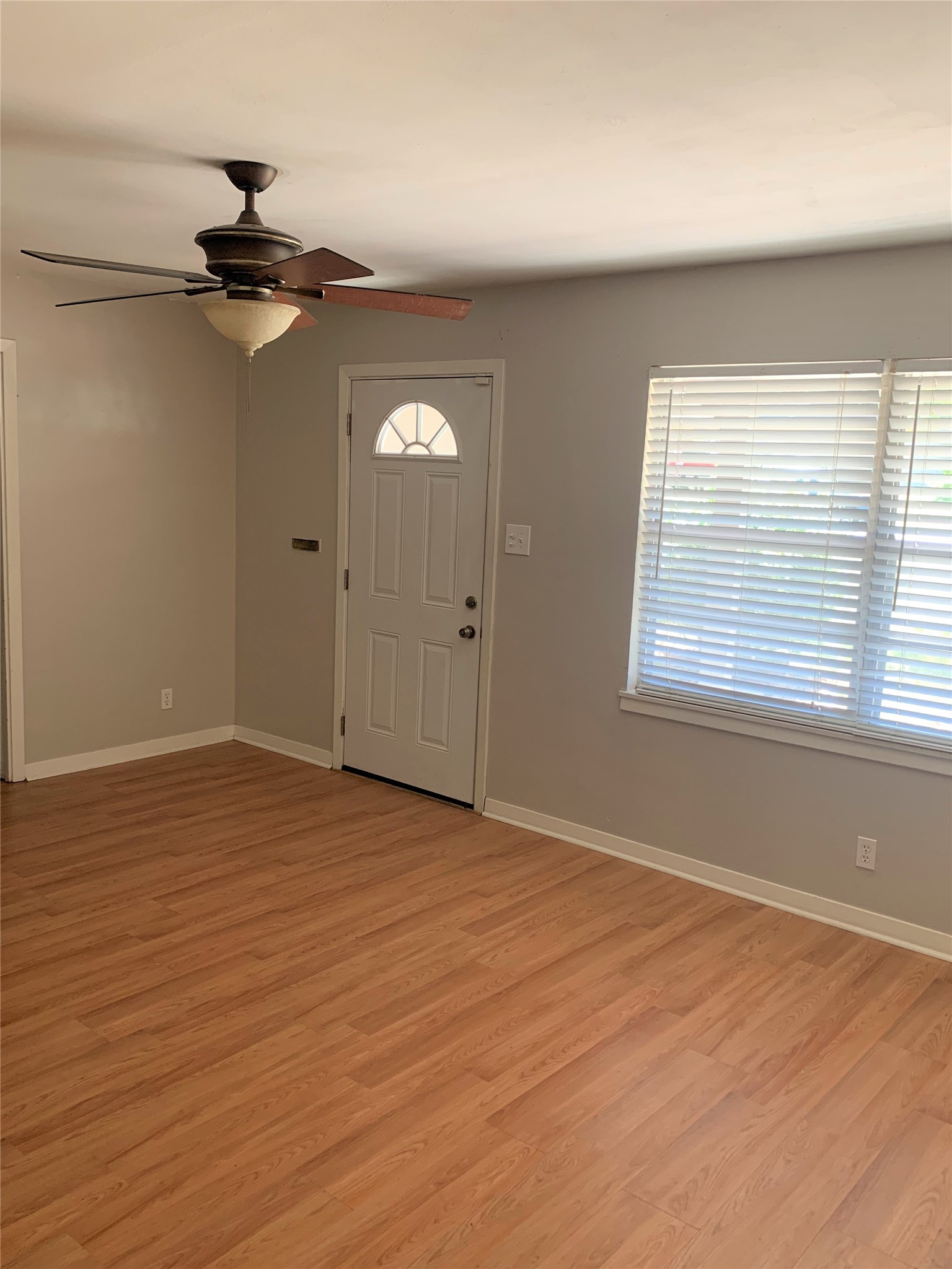1015 Oak Drive Property Photo 3