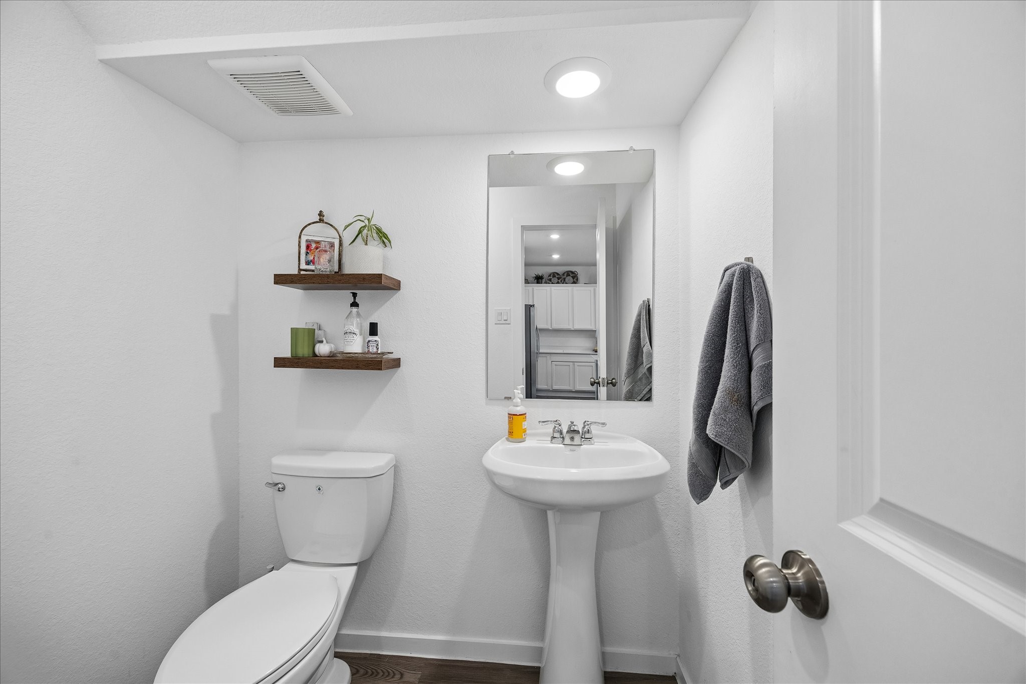 4322 Banfield Hills Lane Property Photo 6