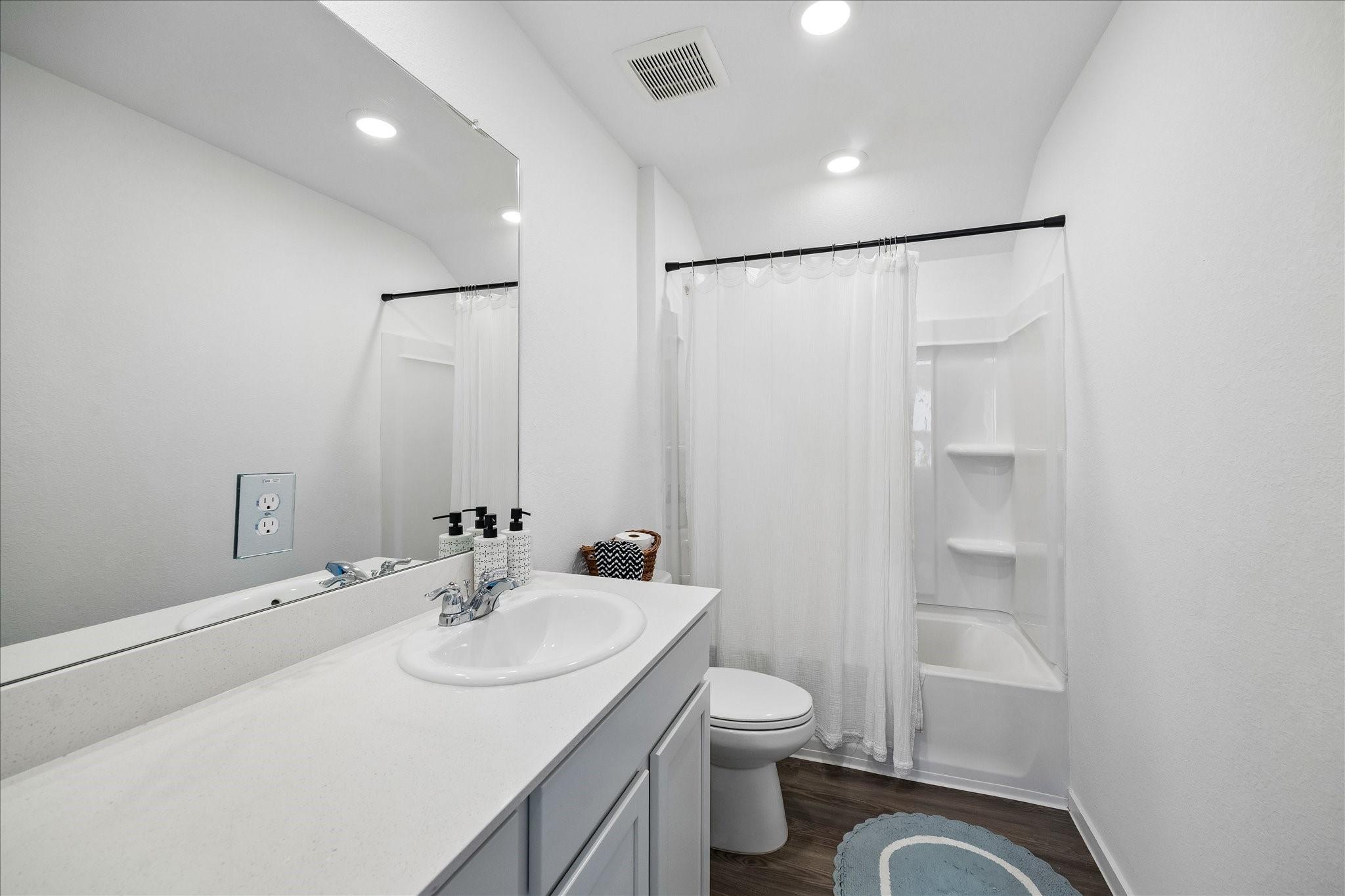 4322 Banfield Hills Lane, Baytown Tx 77521 Property Photo 25
