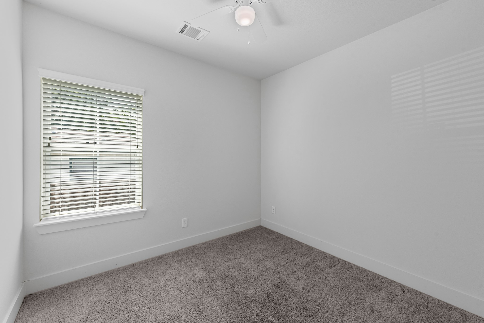 6033 Cypress Street Property Photo 19