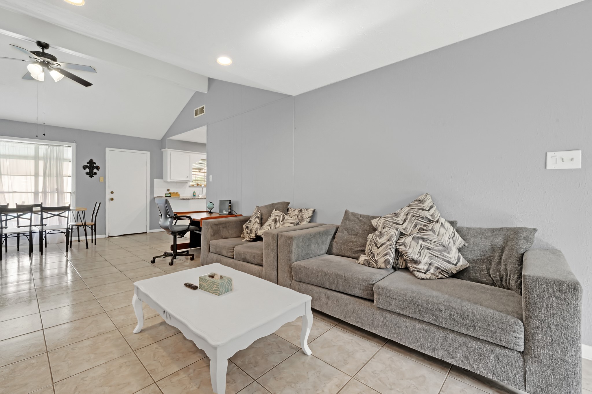 222 Wickhamford Way Property Photo 18