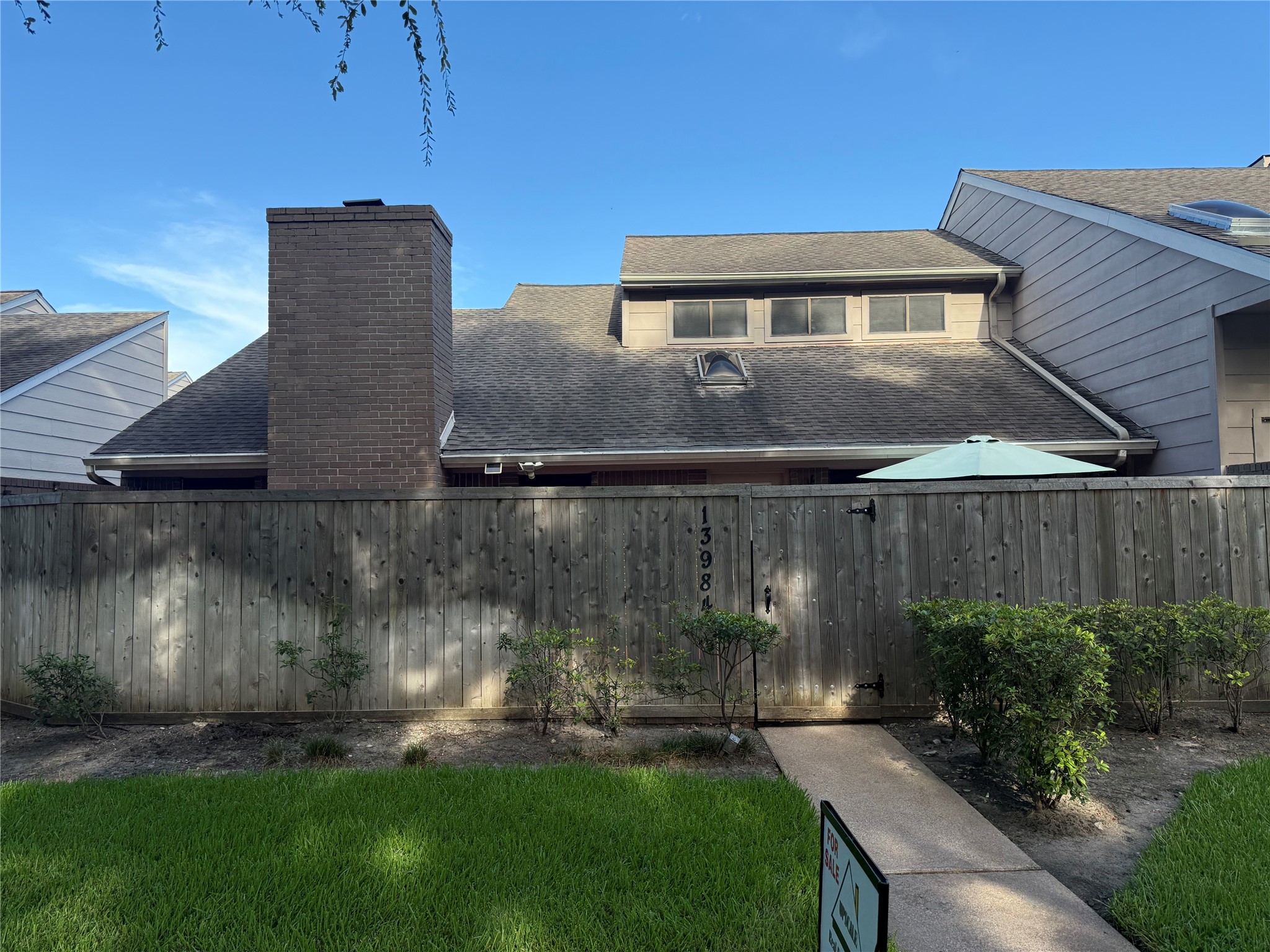 13984 Hollowgreen Drive 23 Property Photo 1