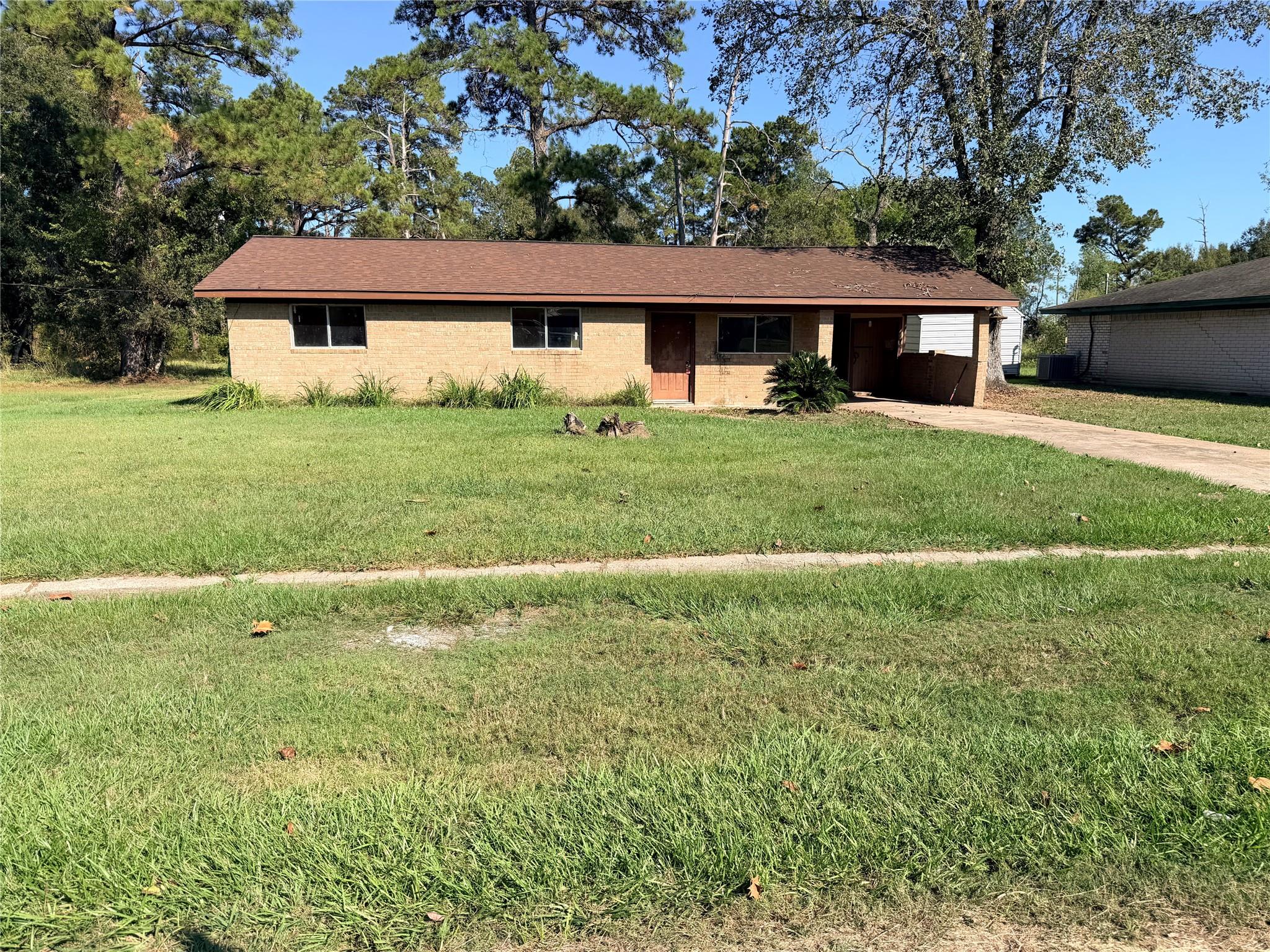 806 Virginia Street, Daisetta Tx 77371 Property Photo 1