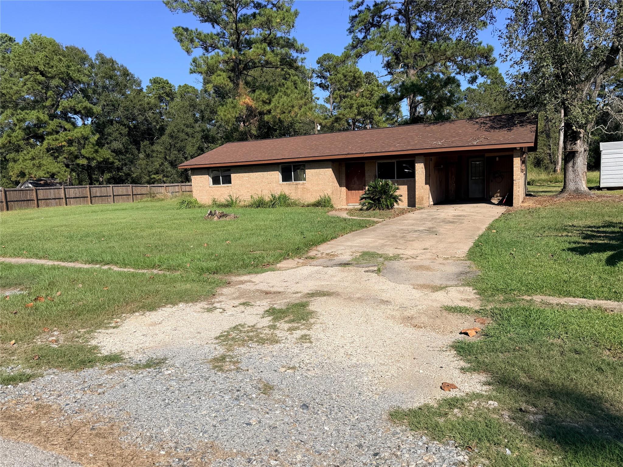 806 Virginia Street, Daisetta Tx 77371 Property Photo 2