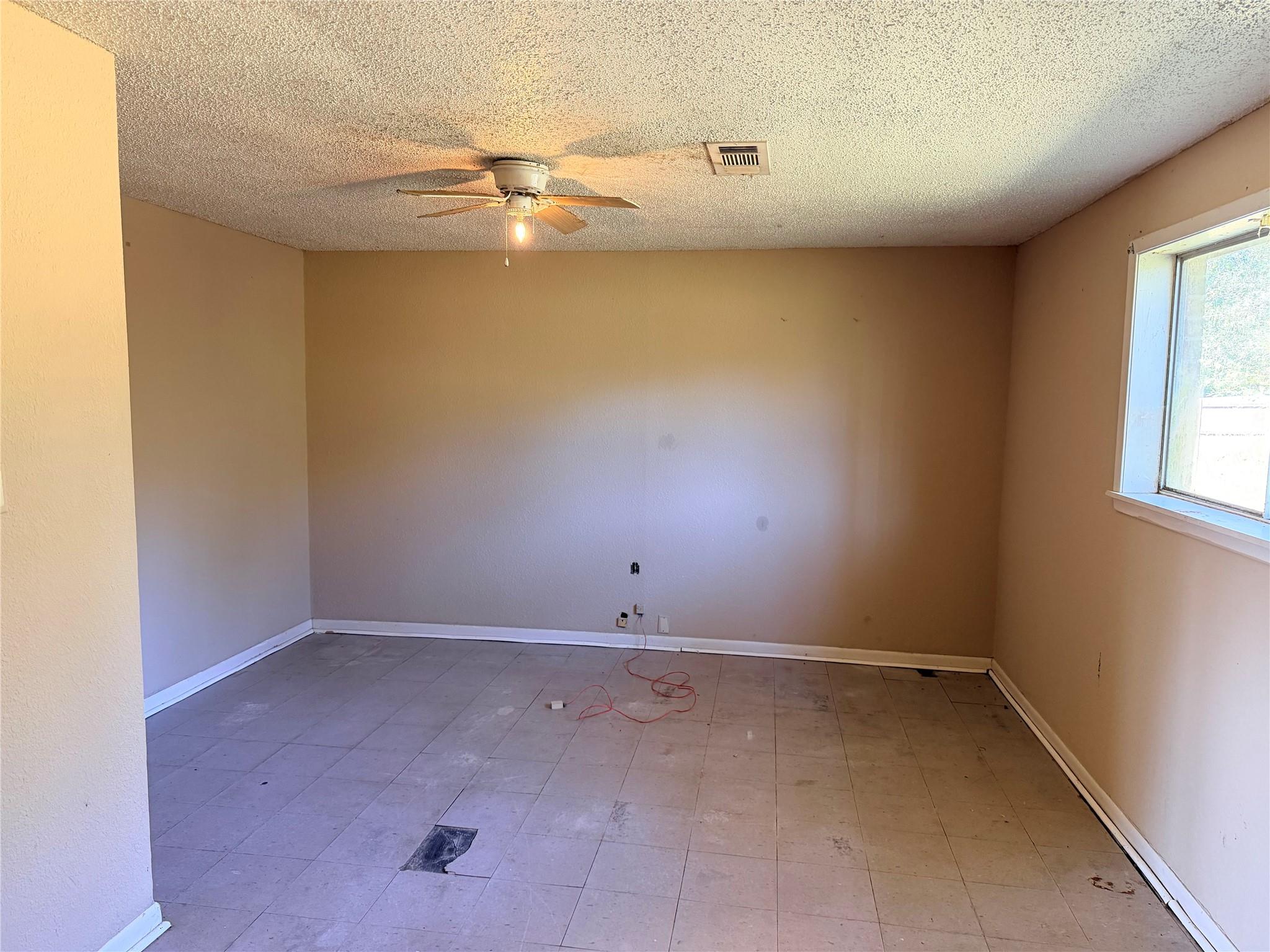 806 Virginia Street, Daisetta Tx 77371 Property Photo 18