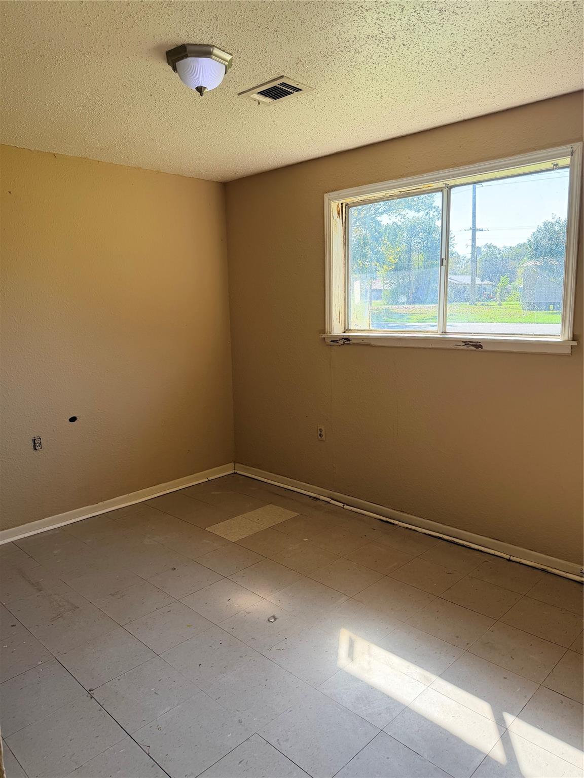 806 Virginia Street, Daisetta Tx 77371 Property Photo 21