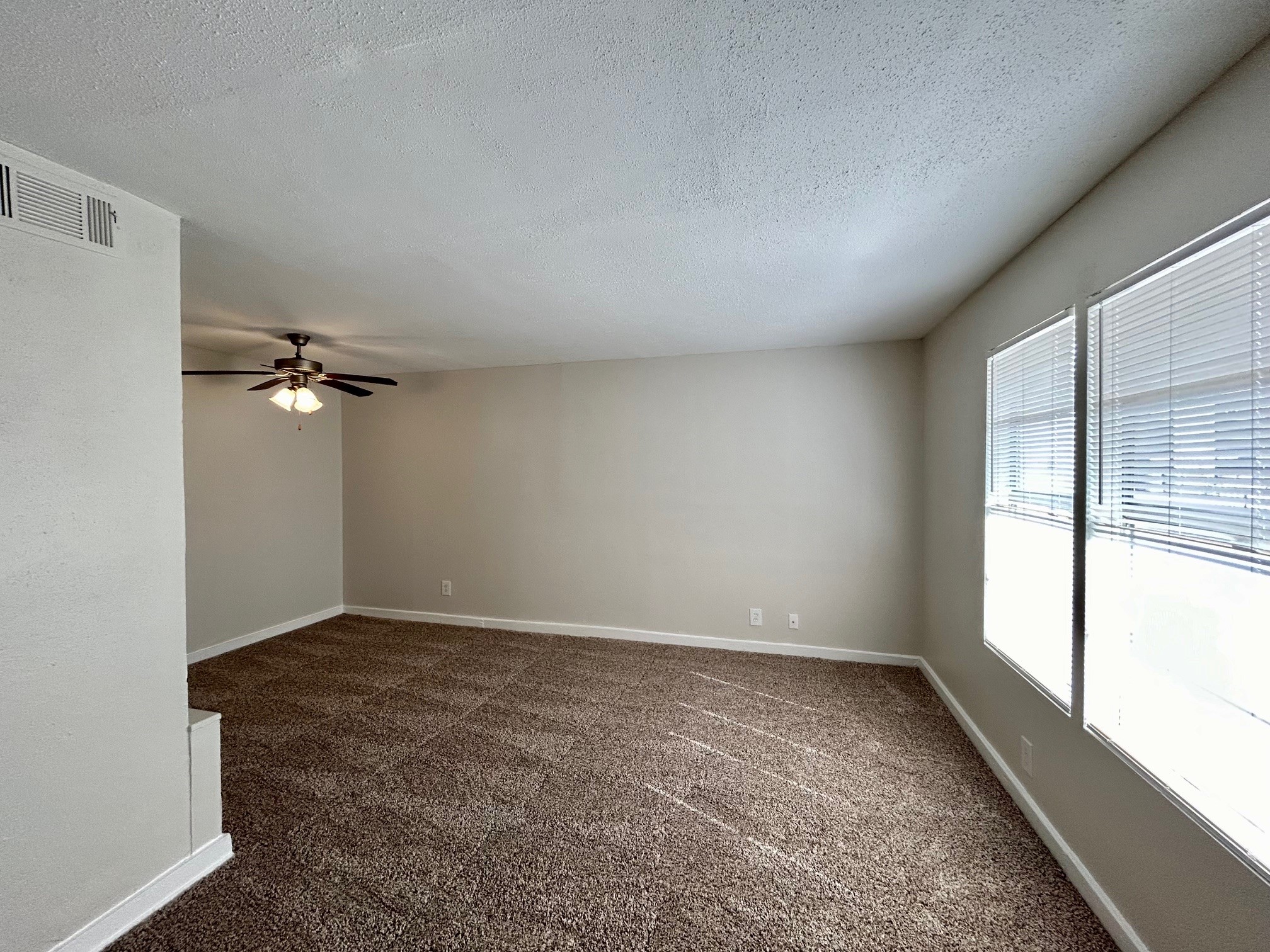 5415 Scott Street 38 Property Photo 4