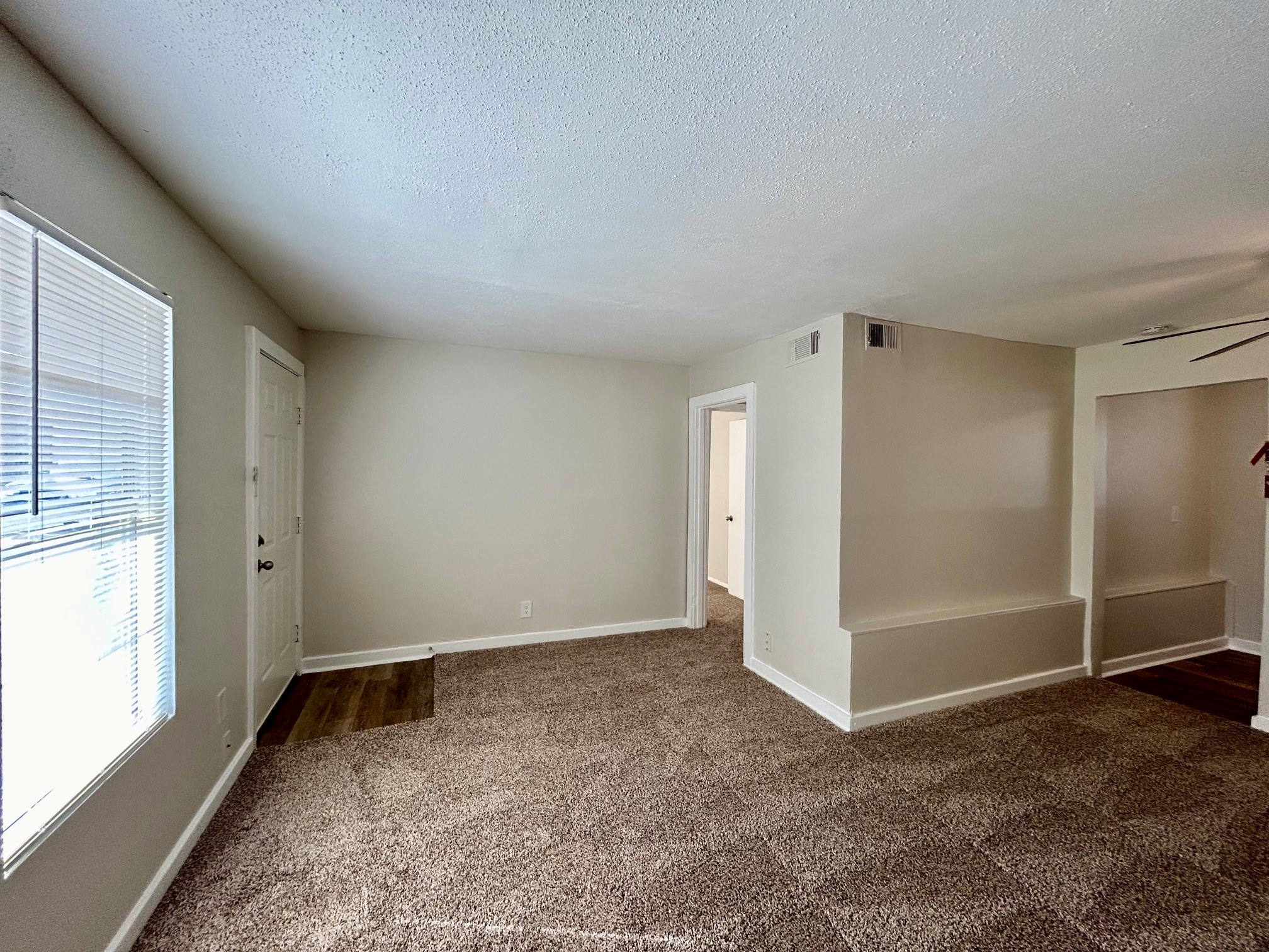 5415 Scott Street 38 Property Photo 5