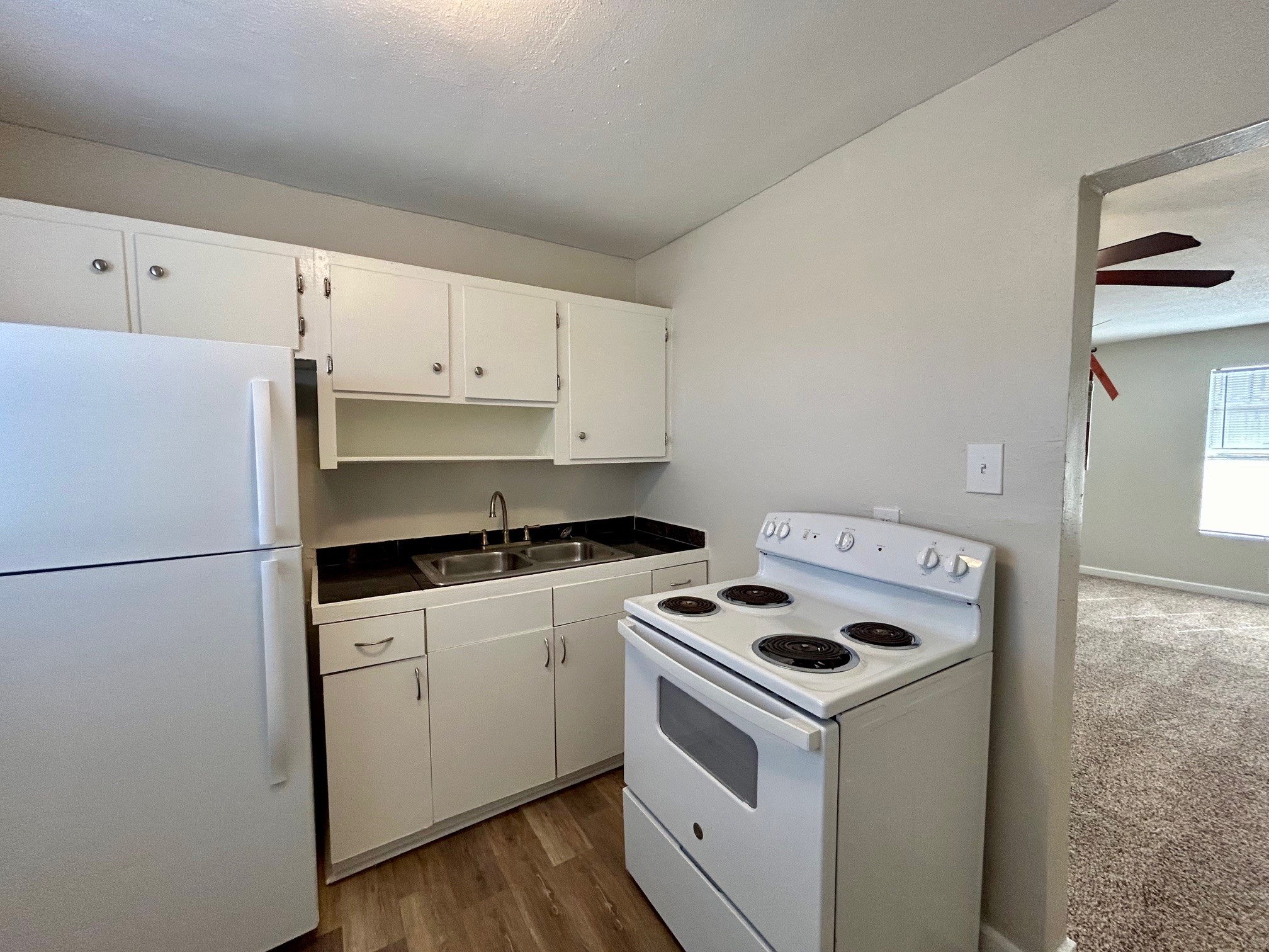 5415 Scott Street 38 Property Photo 11