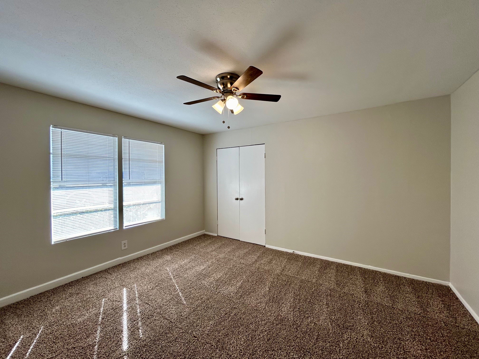 5415 Scott Street 38 Property Photo 14