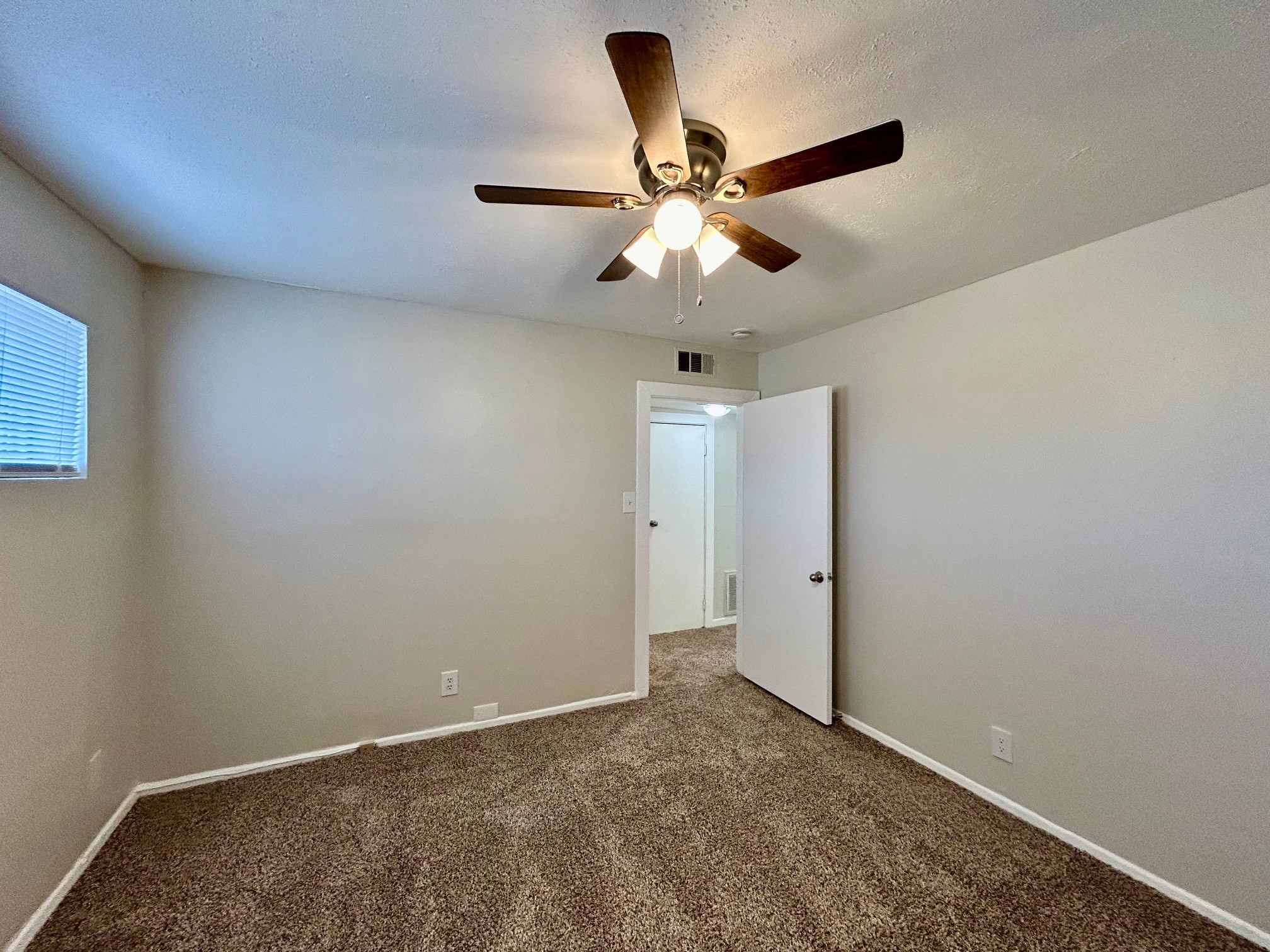 5415 Scott Street 38 Property Photo 20