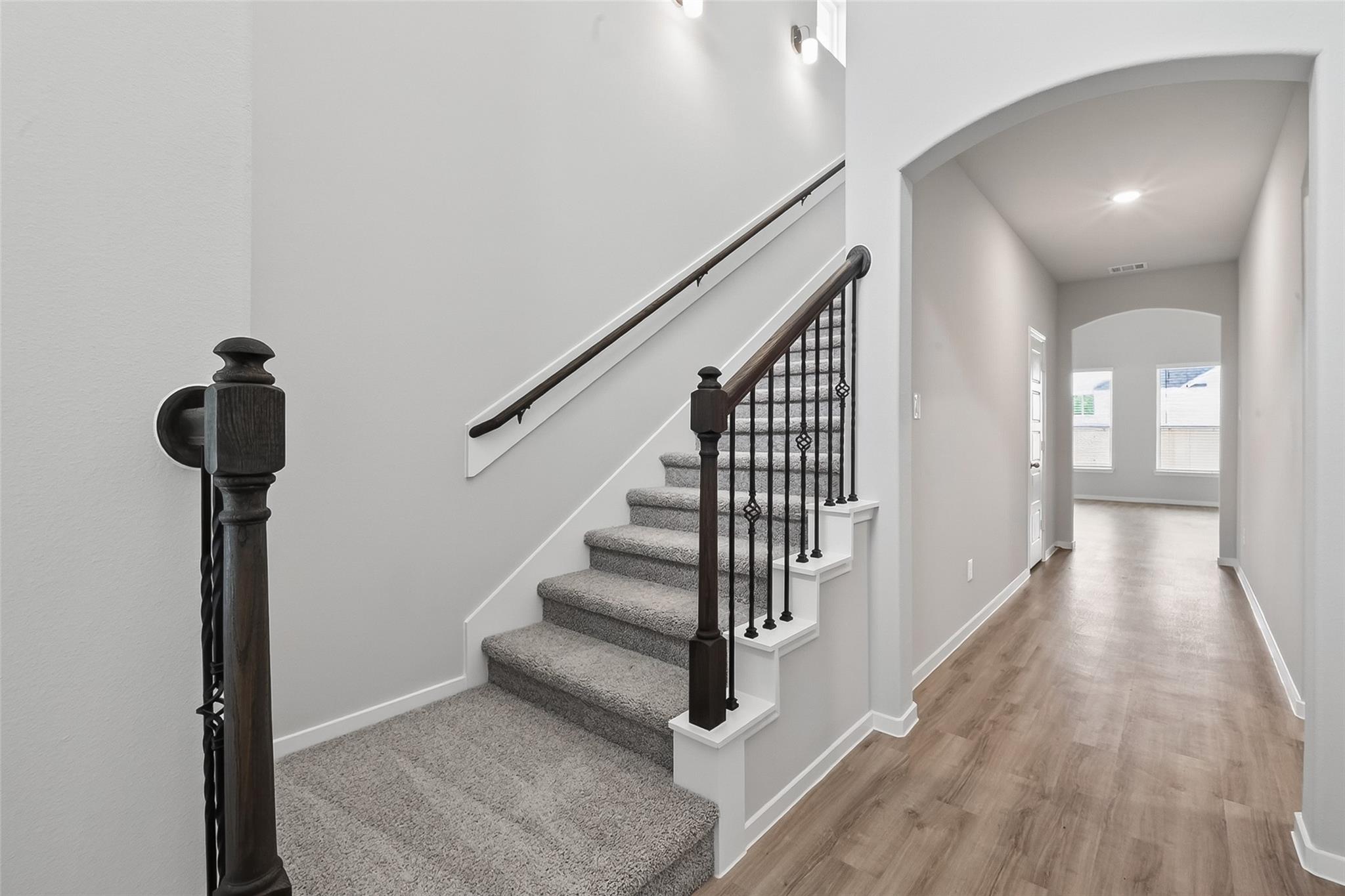 2107 Spring Hollow Drive, Baytown Tx 77521 Property Photo 6