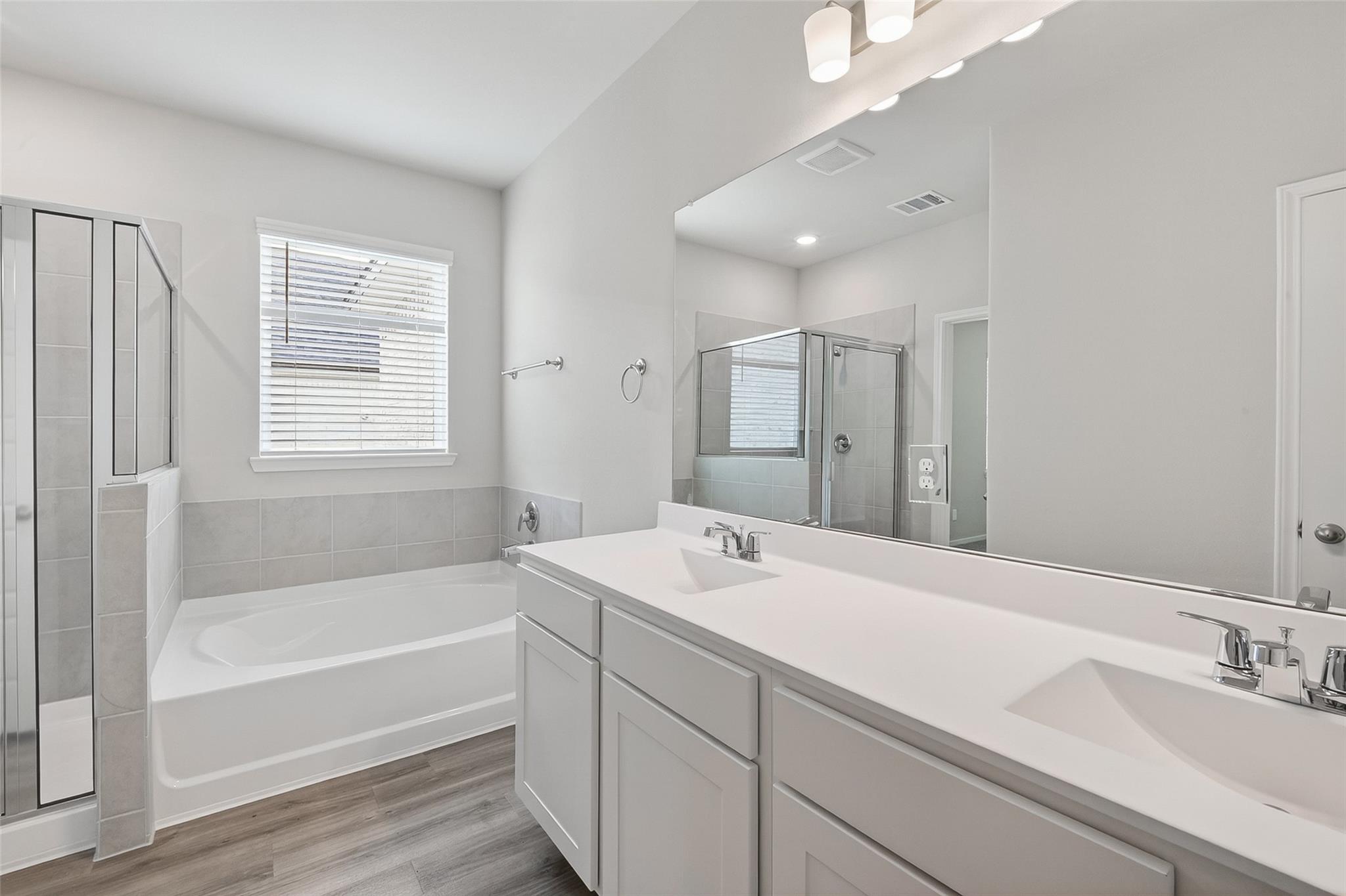 2107 Spring Hollow Drive, Baytown Tx 77521 Property Photo 25