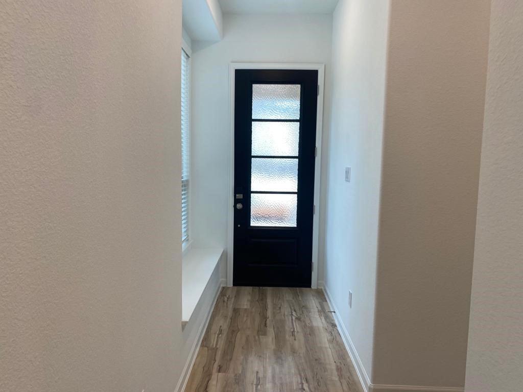 504 Bristol Tide Court Property Photo 4
