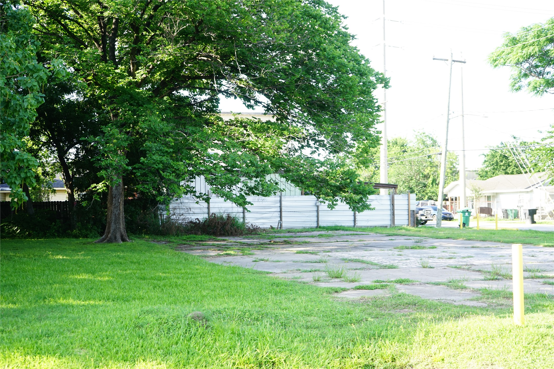 1310 Roosevelt Street Property Photo 5