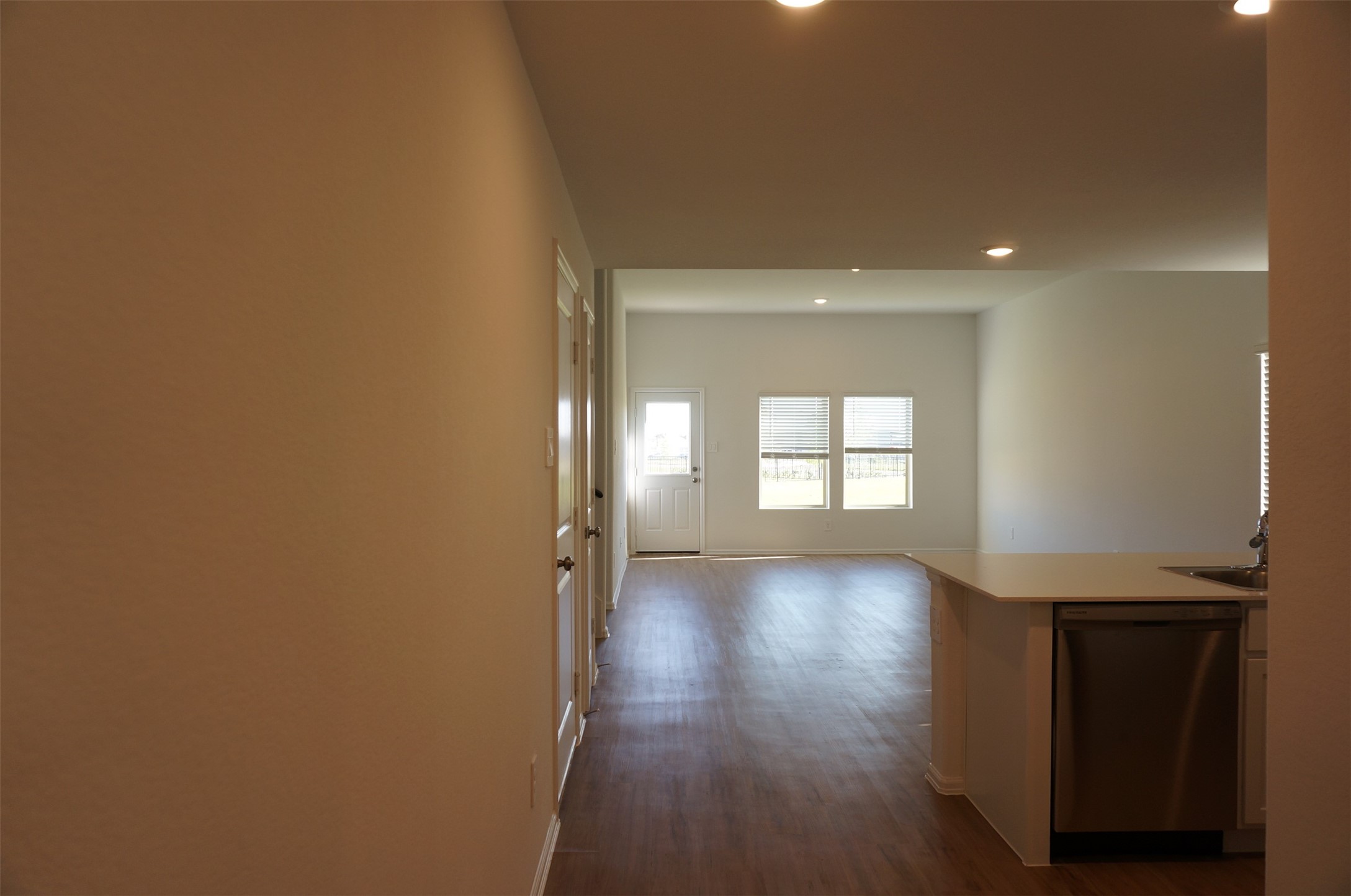24114 Becker Hollow Lane Property Photo 4
