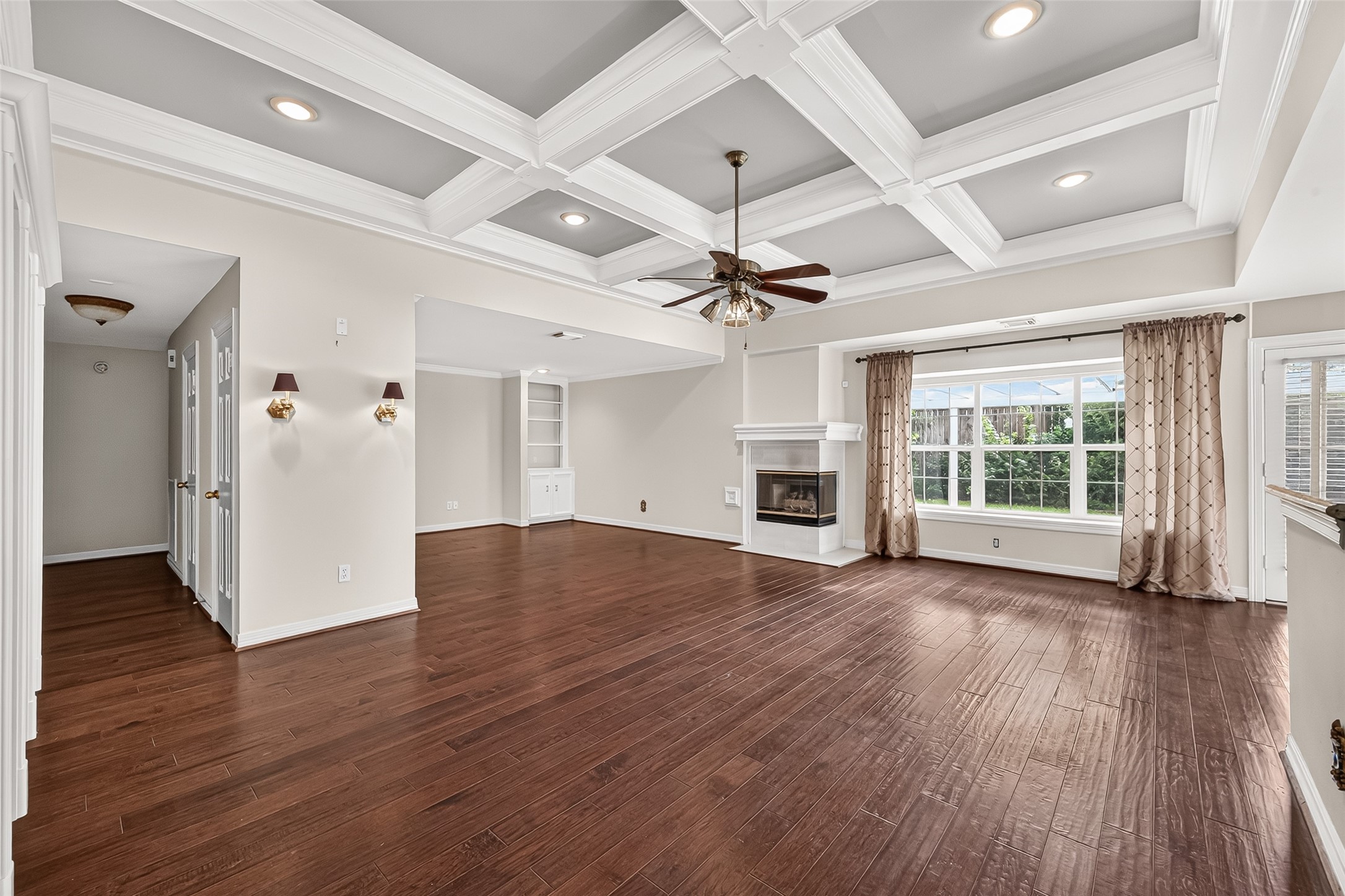 1438 Forest Home Drive Property Photo 8