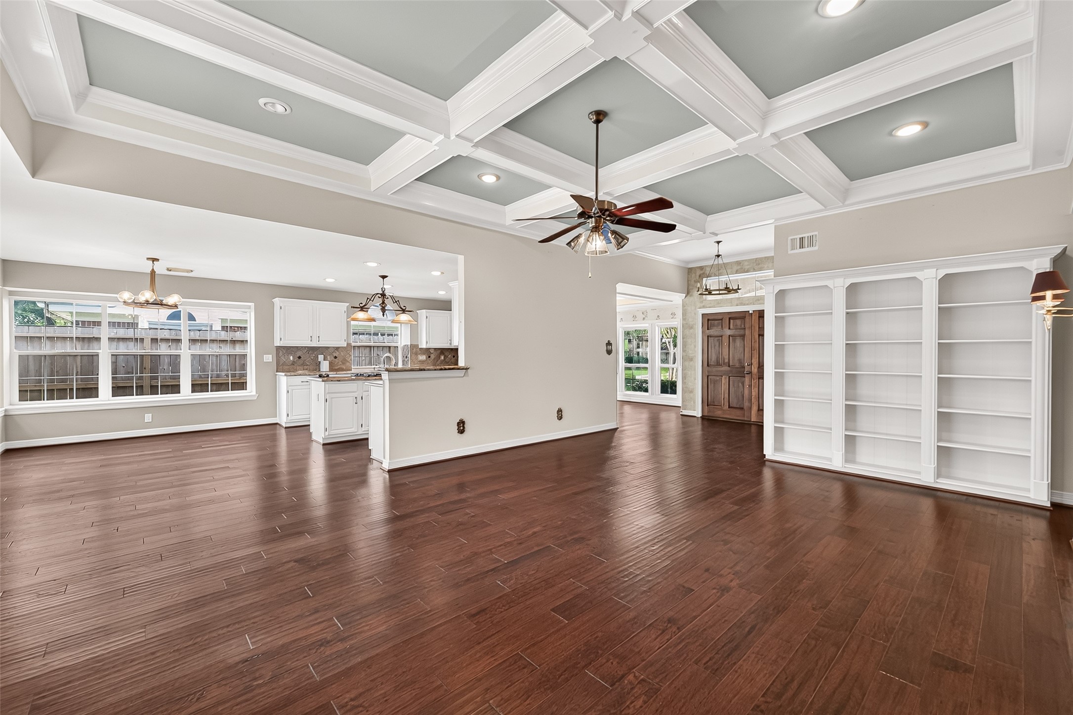 1438 Forest Home Drive Property Photo 11