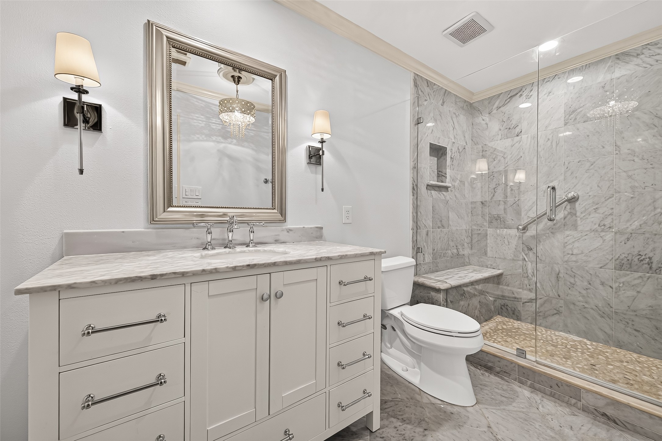 1438 Forest Home Drive Property Photo 30