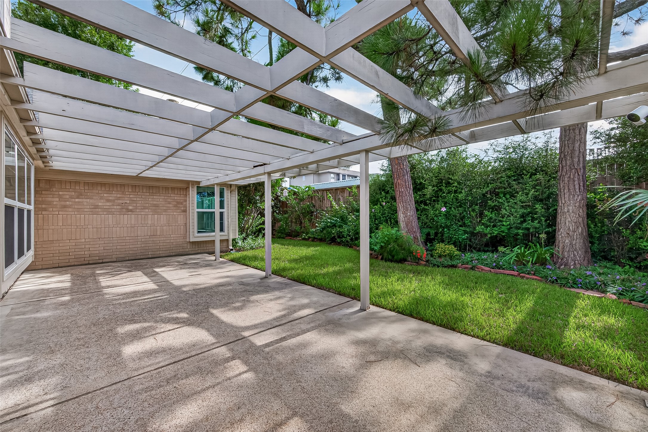 1438 Forest Home Drive Property Photo 40