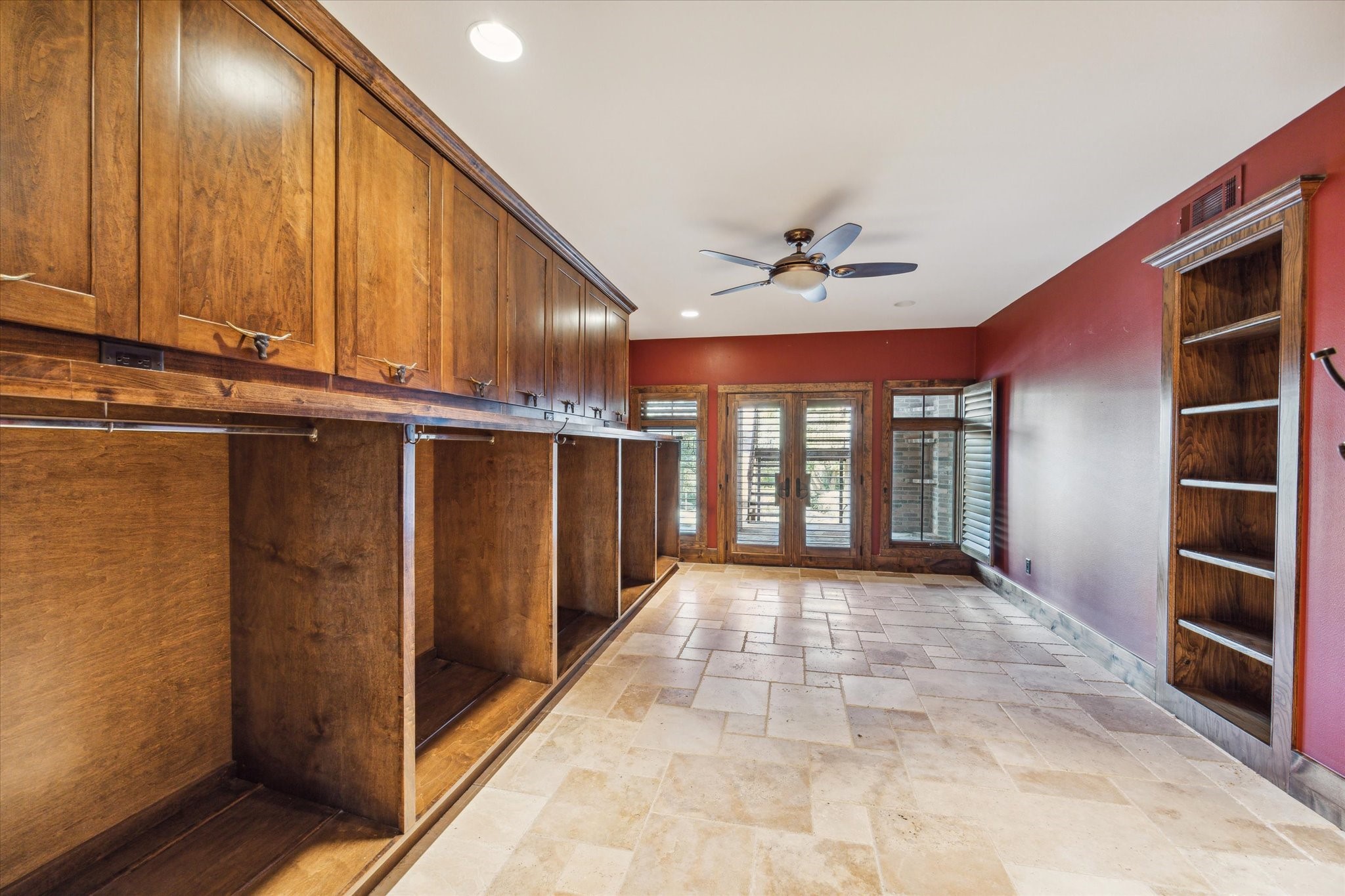 900 Fm 1948 W Property Photo 18