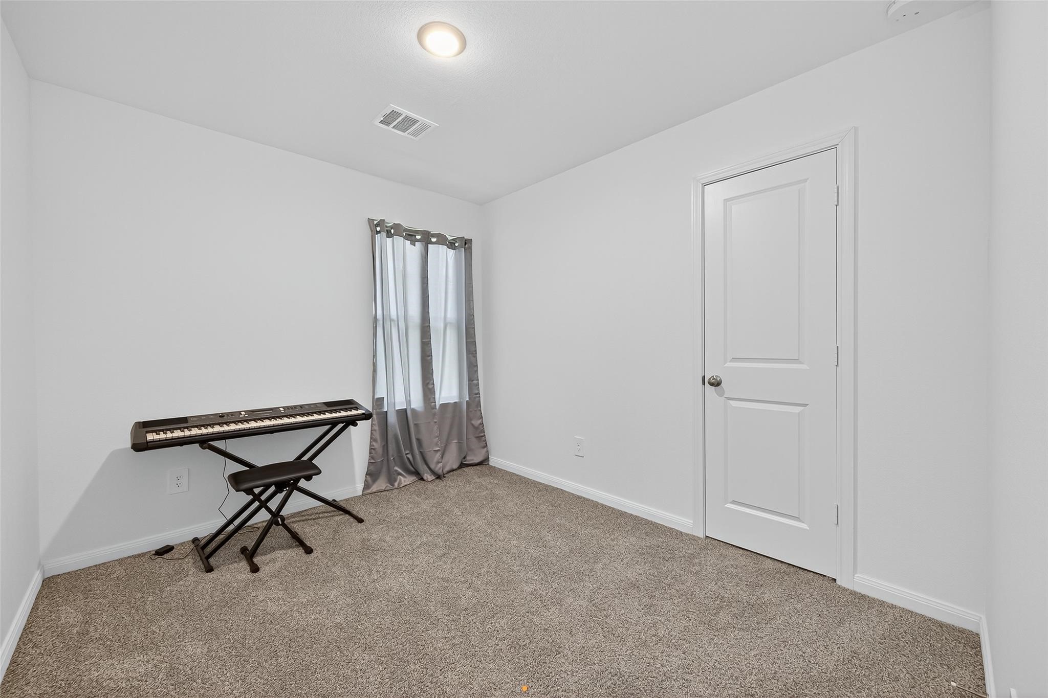 16854 N Marie Village Drive Property Photo 4