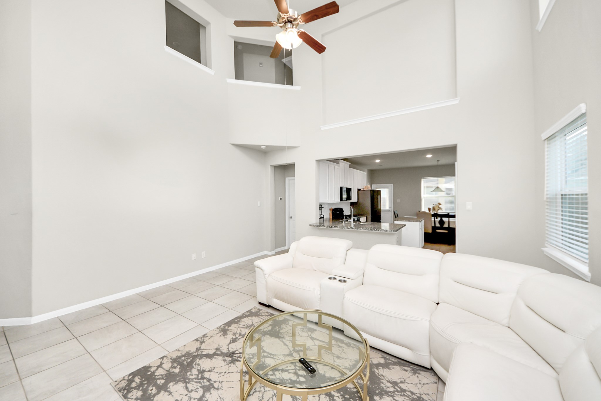 6302 Prince Place Drive Property Photo 7