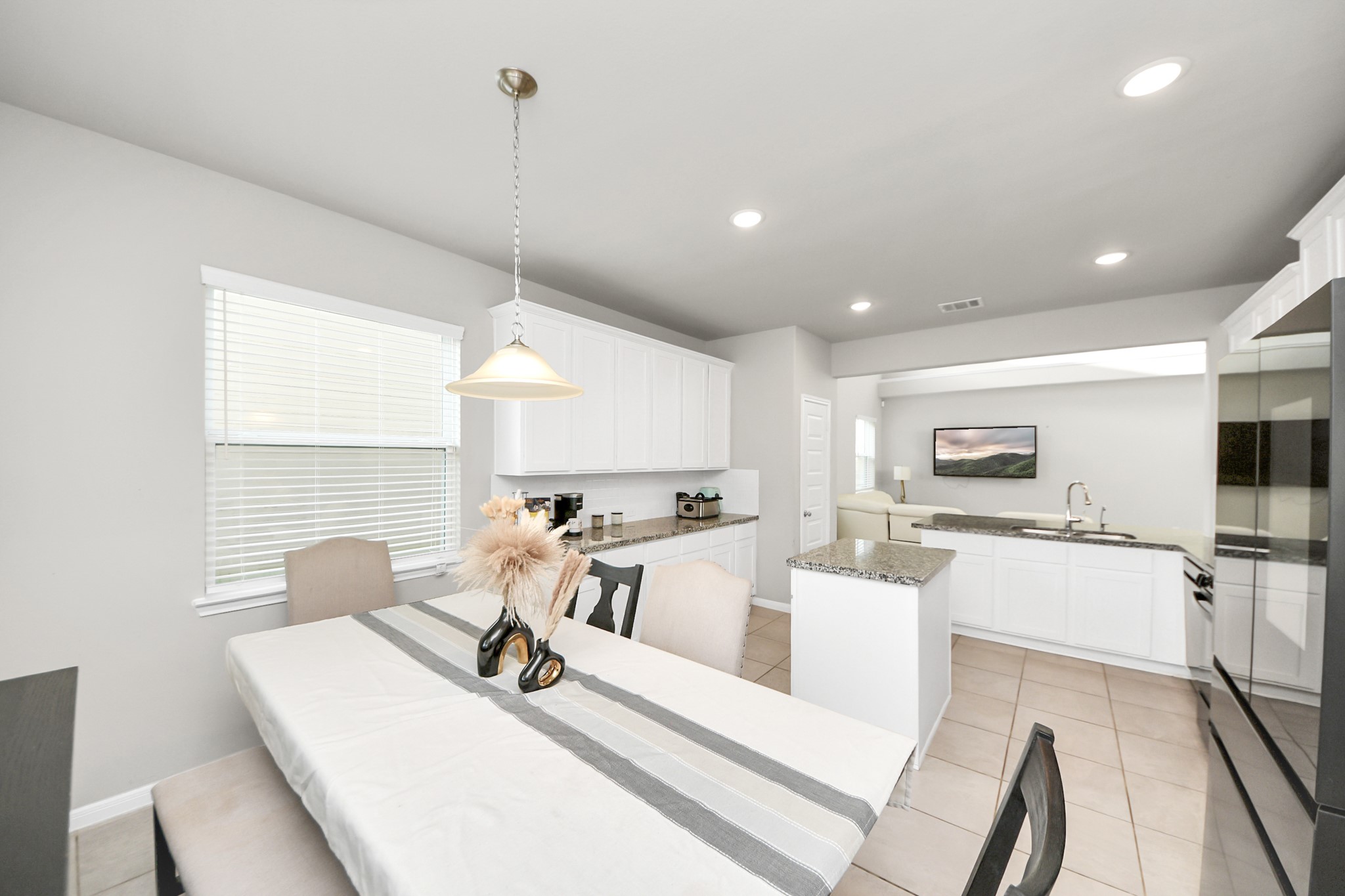 6302 Prince Place Drive Property Photo 17