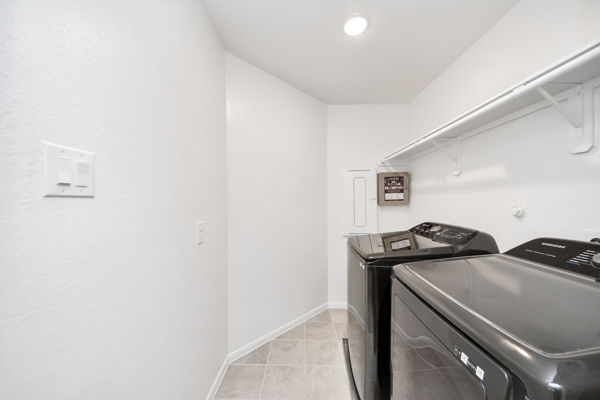 6302 Prince Place Drive Property Photo 35