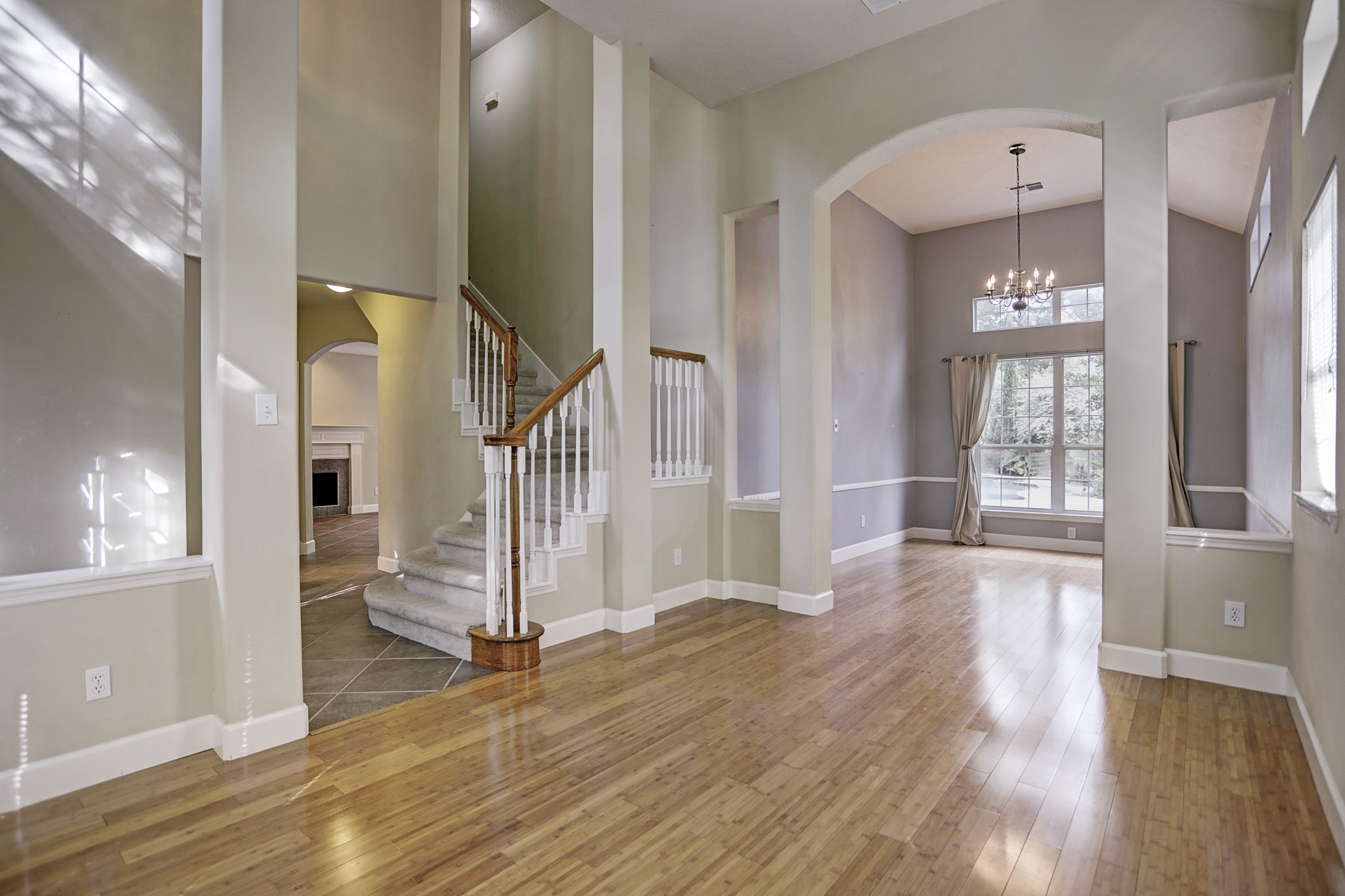 147 N Willow Point Circle Property Photo 4