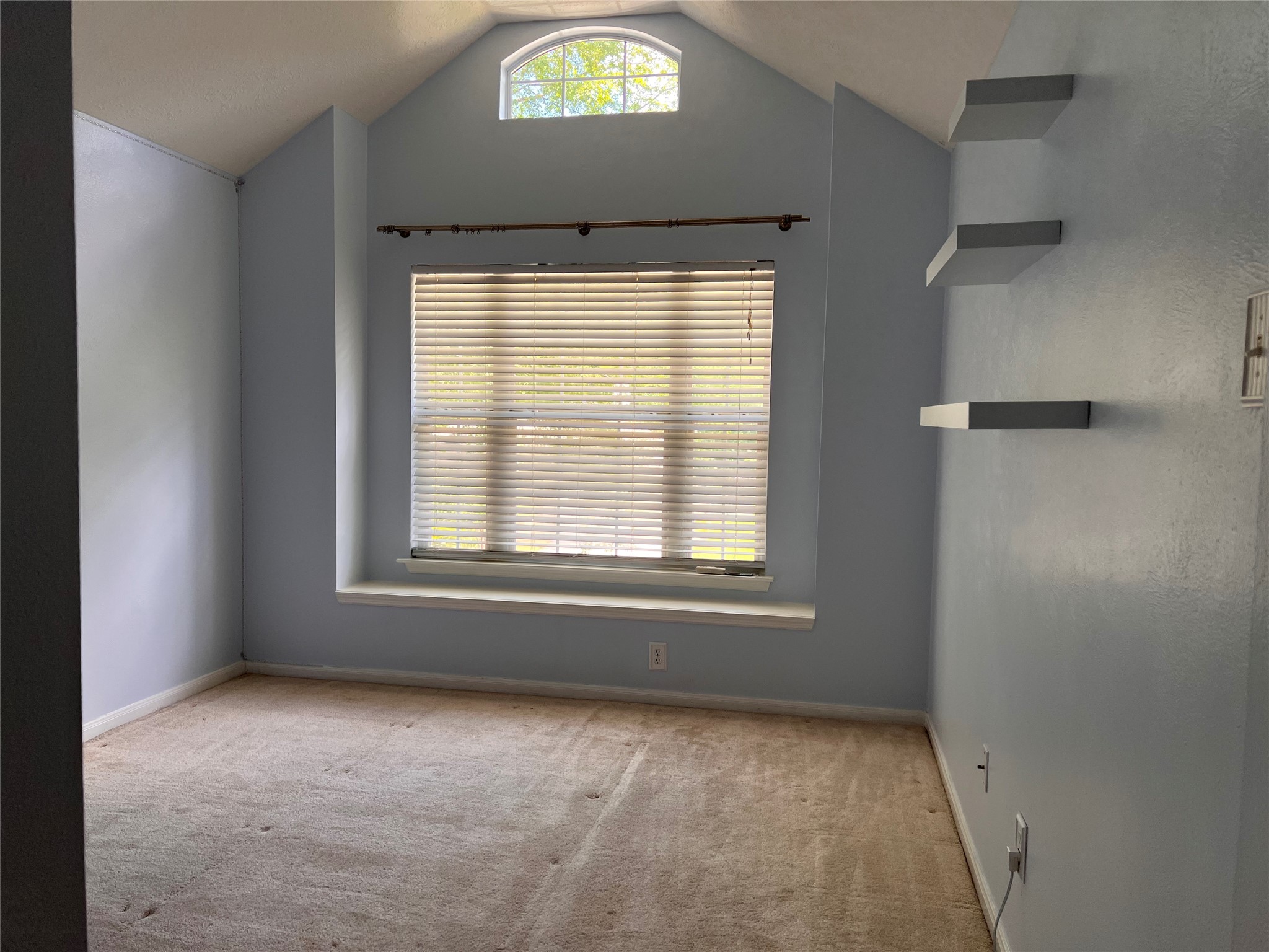 147 N Willow Point Circle Property Photo 14