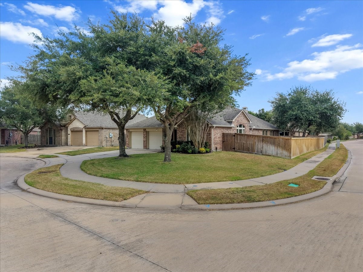 2805 Enchanted Lake Drive Property Photo 40