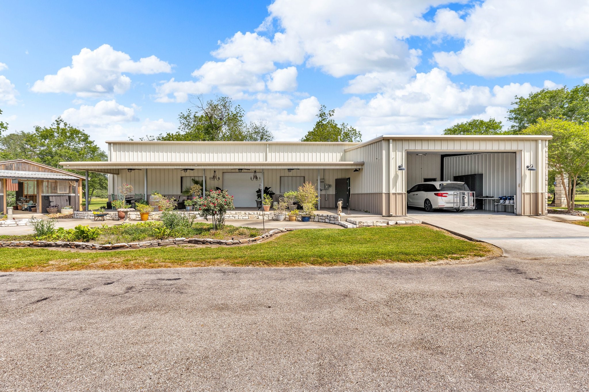 19019 Fm 2100 Road Property Photo 5