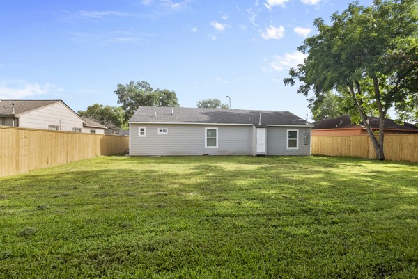 2202 Garvey Drive Property Photo 9