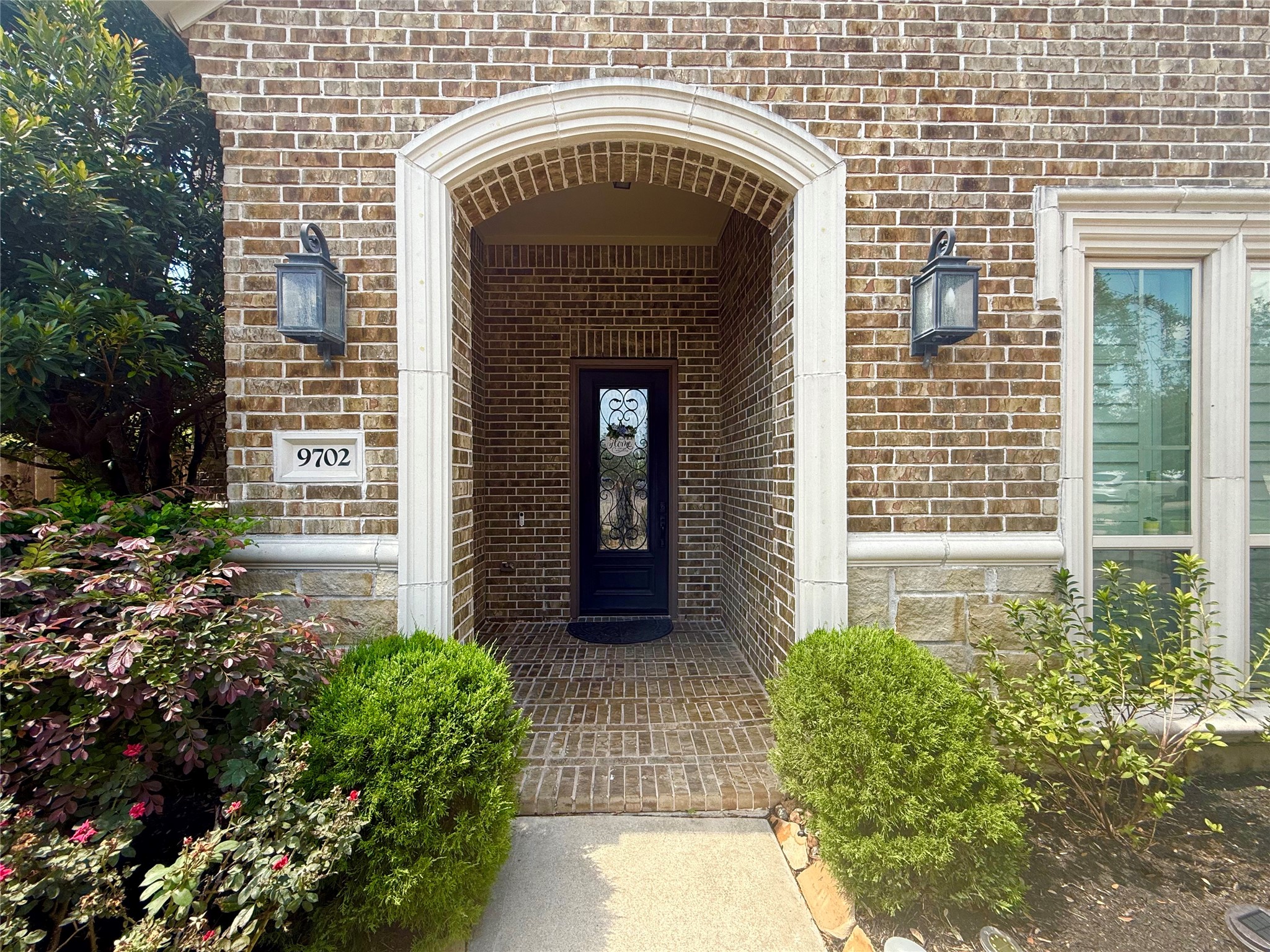 9702 Caldwell Way Property Photo 2