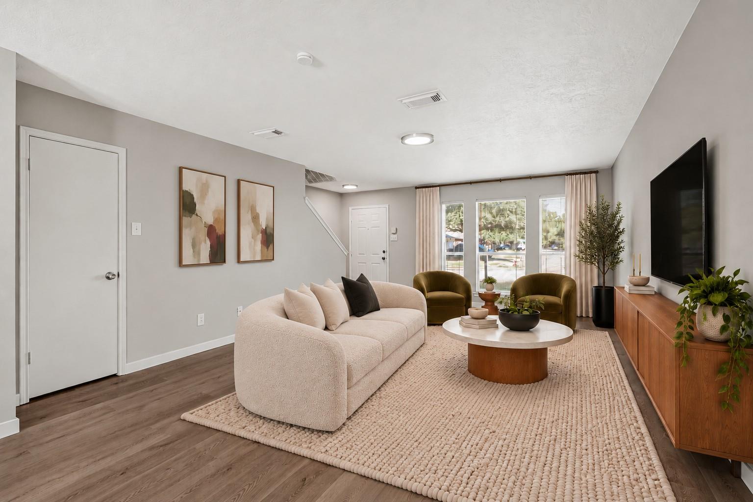 18119 June Forest Drive Property Photo 6