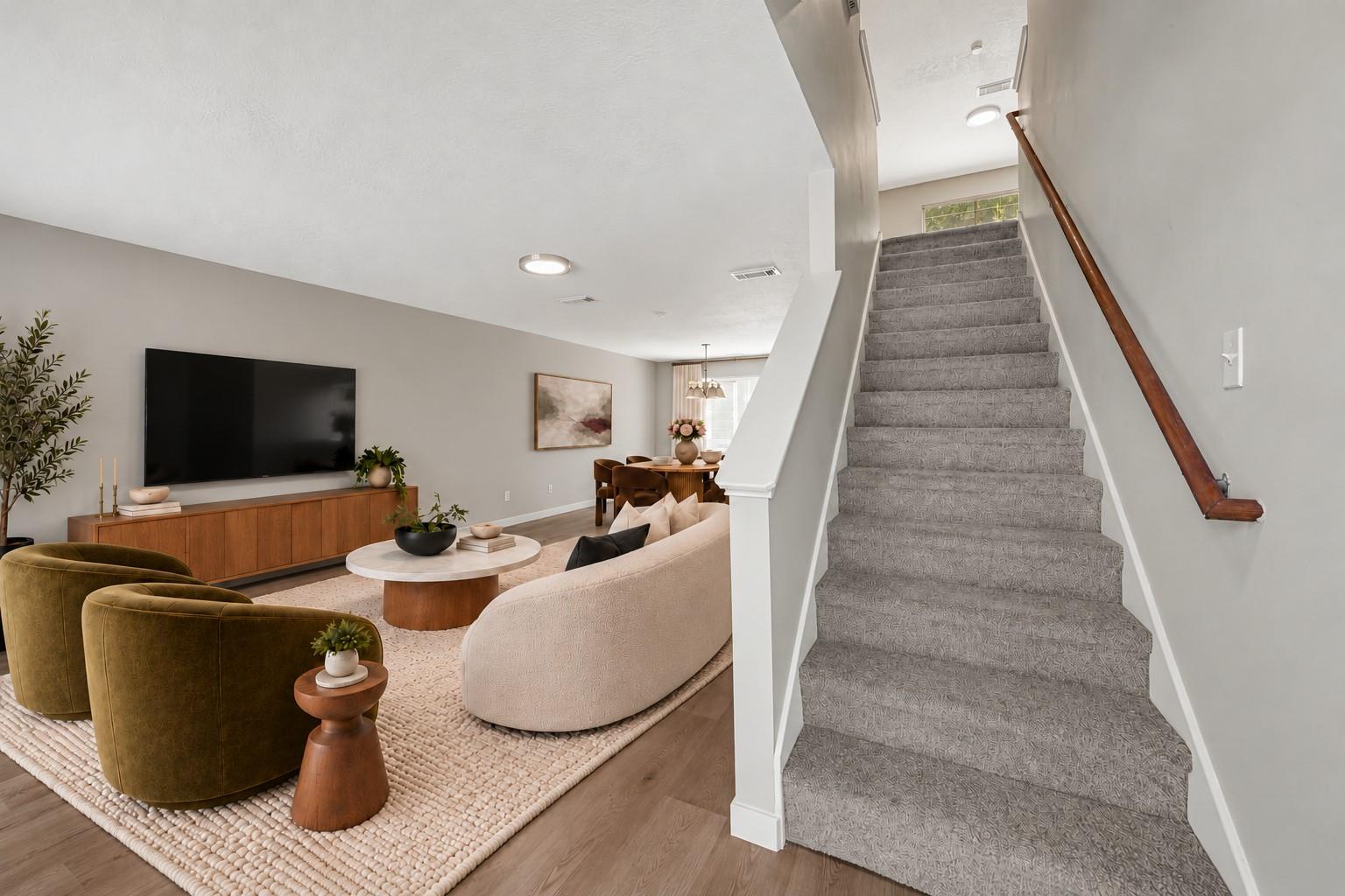 18119 June Forest Drive Property Photo 8