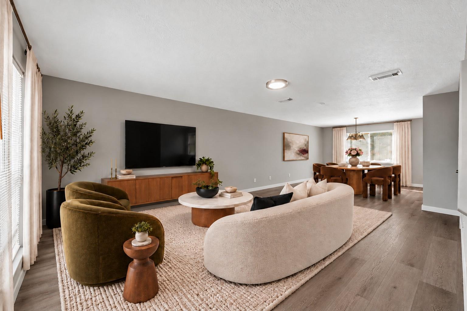 18119 June Forest Drive Property Photo 10